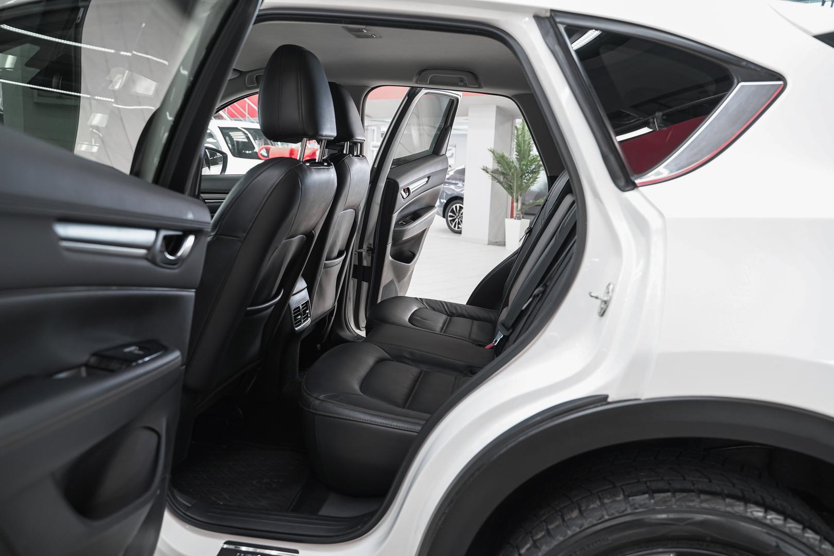Mazda CX-5 2017, белый, ДЦ Орехово