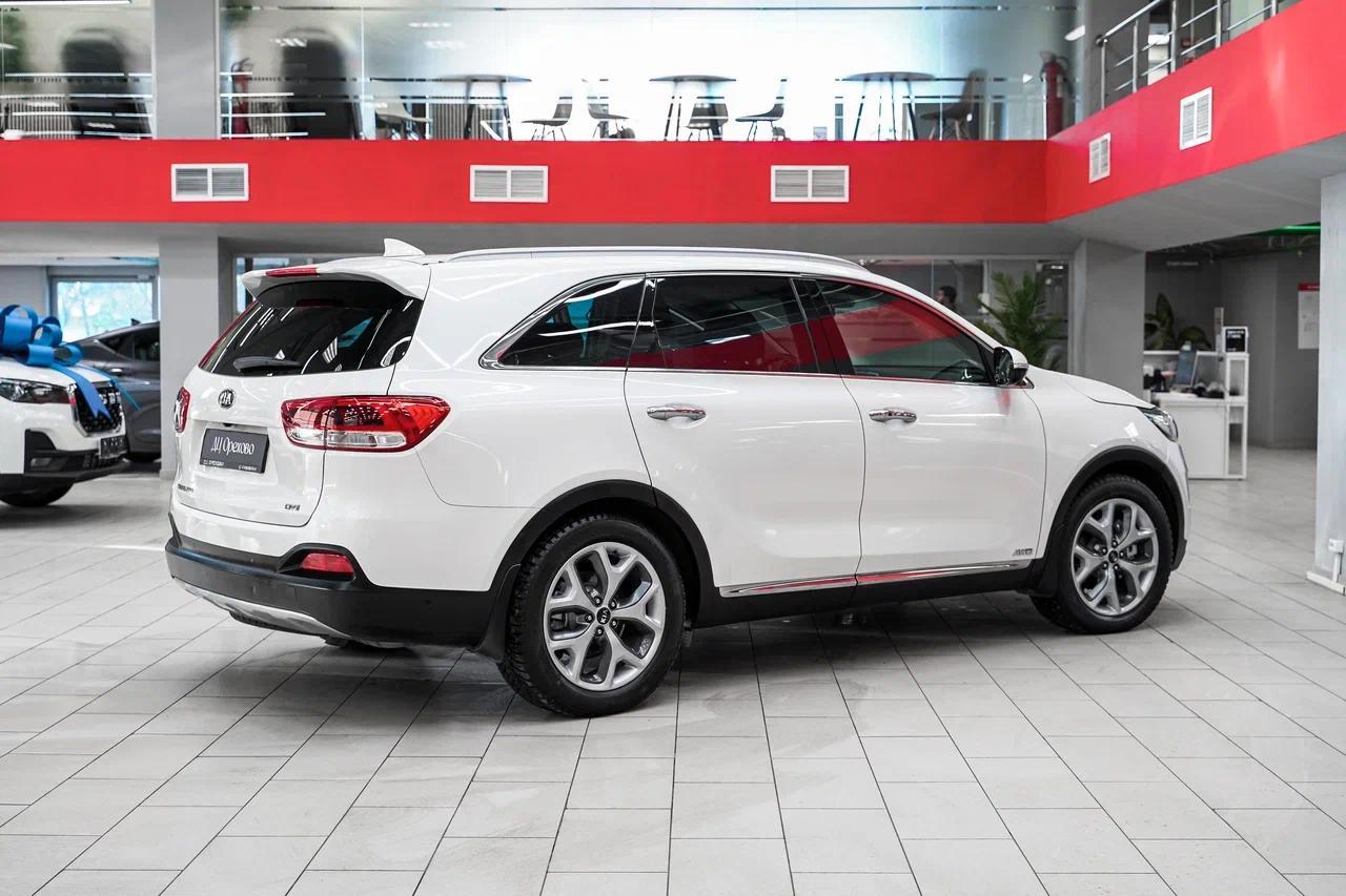 Kia Sorento 2016, белый, ДЦ Орехово