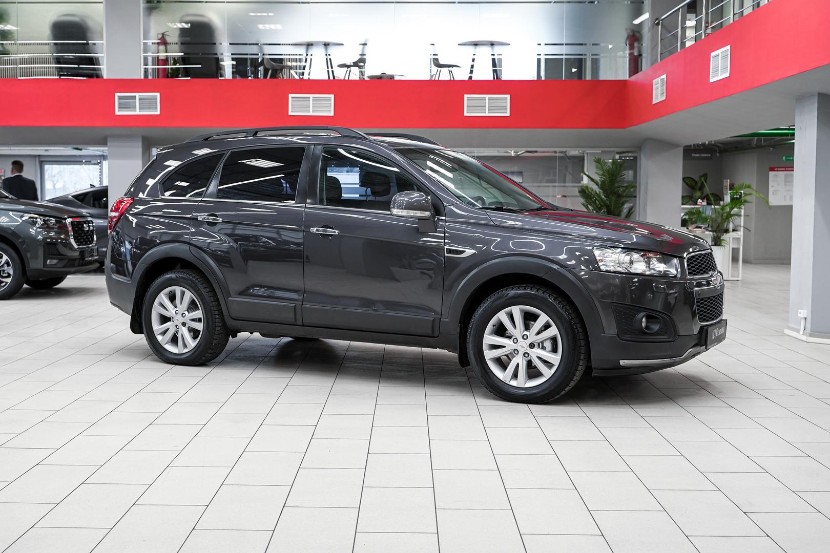 Chevrolet Captiva 2015, серый, ДЦ Орехово