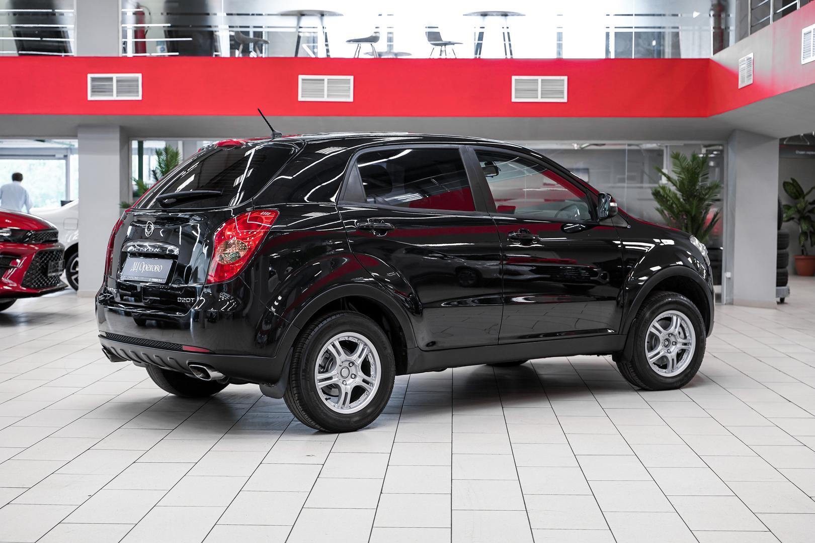 SsangYong Actyon 2011, черный, ДЦ Орехово