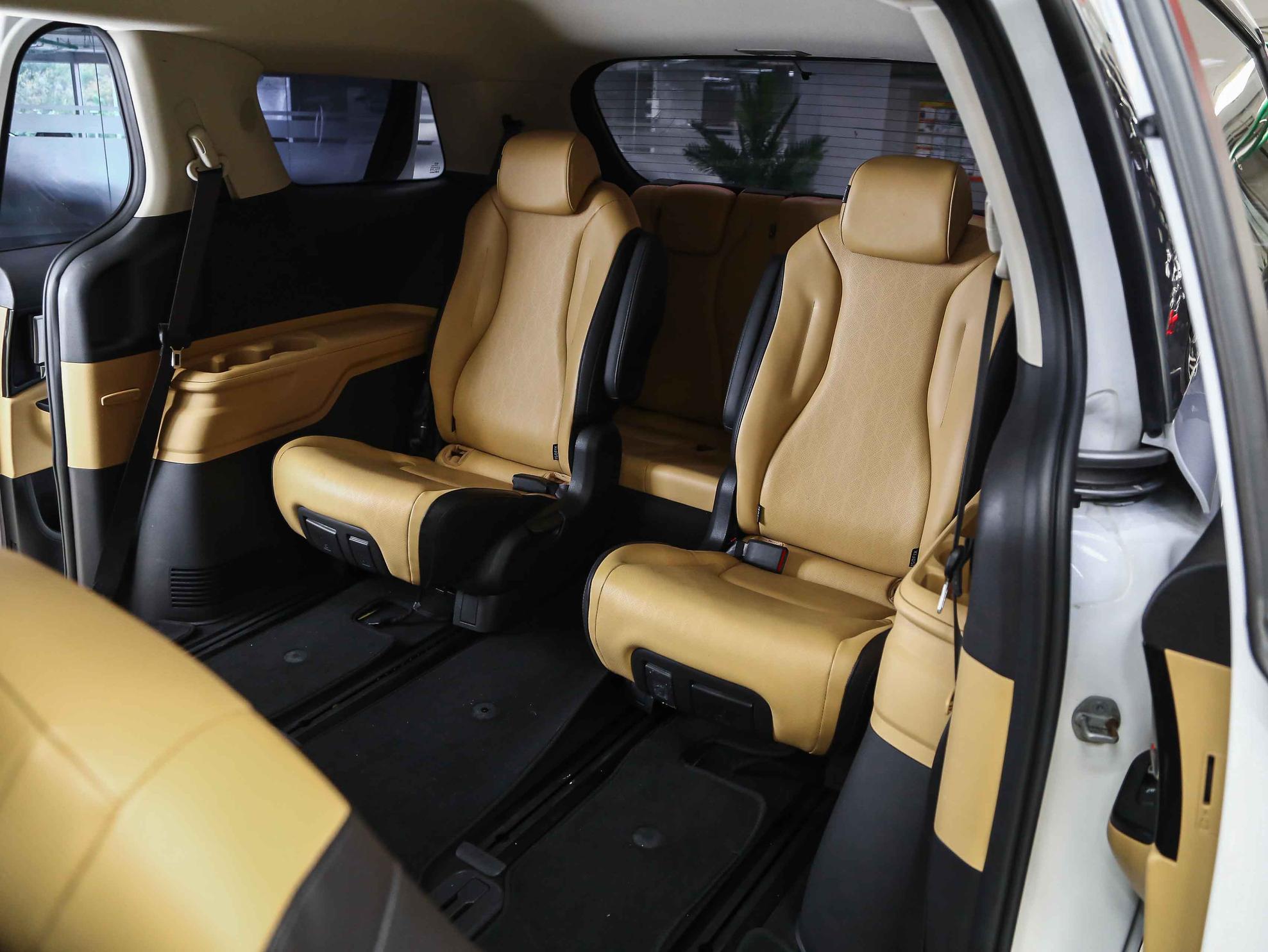 Kia Carnival 2020, белый, ДЦ Орехово