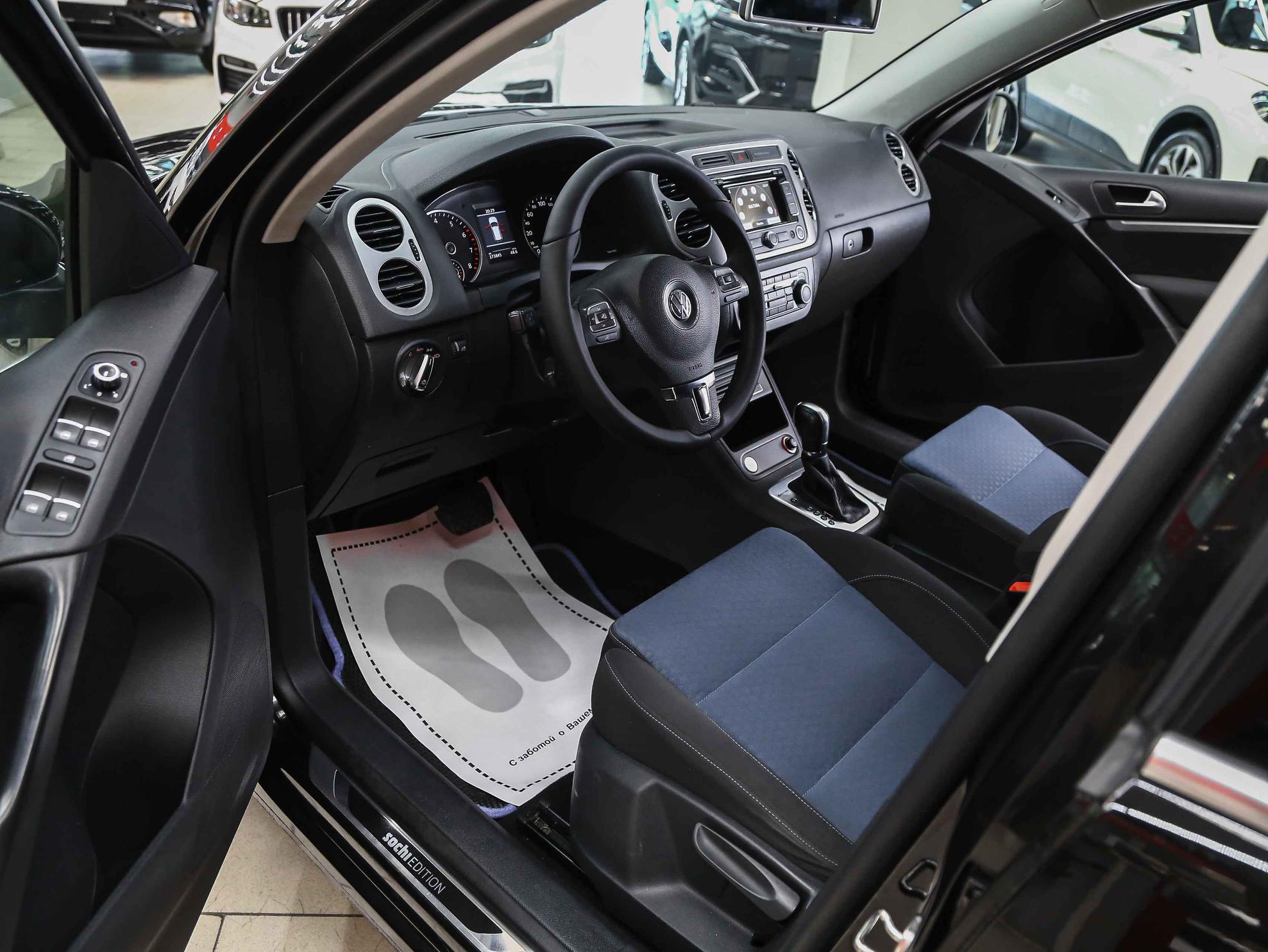 Volkswagen Tiguan 2013, черный, ДЦ Орехово