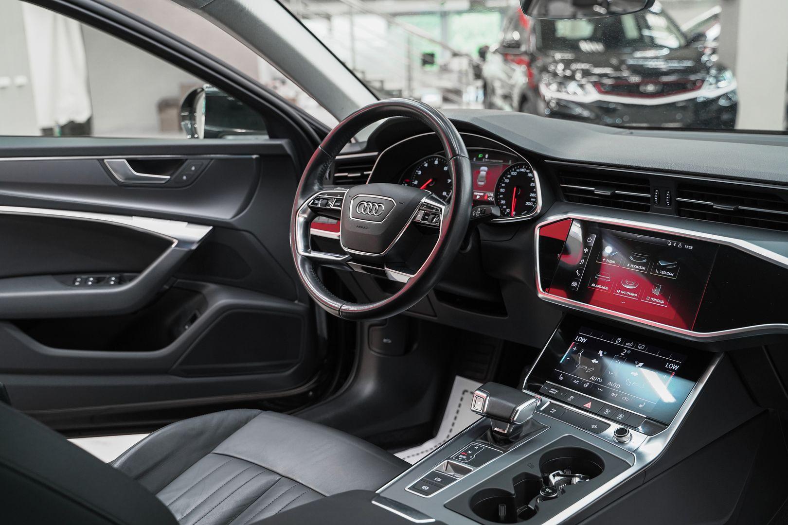 Audi A6 2020, черный, ДЦ Орехово