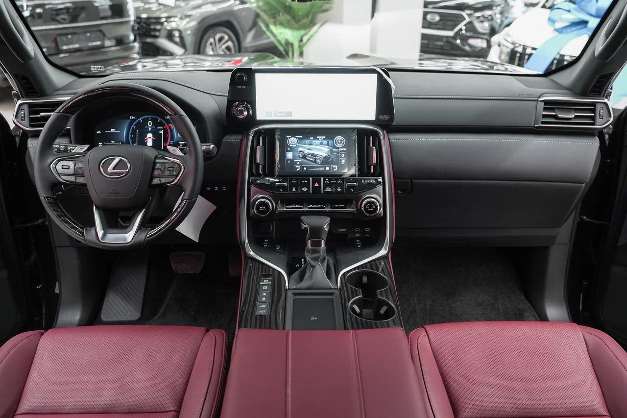 Lexus LX 2026, черный, ДЦ Орехово