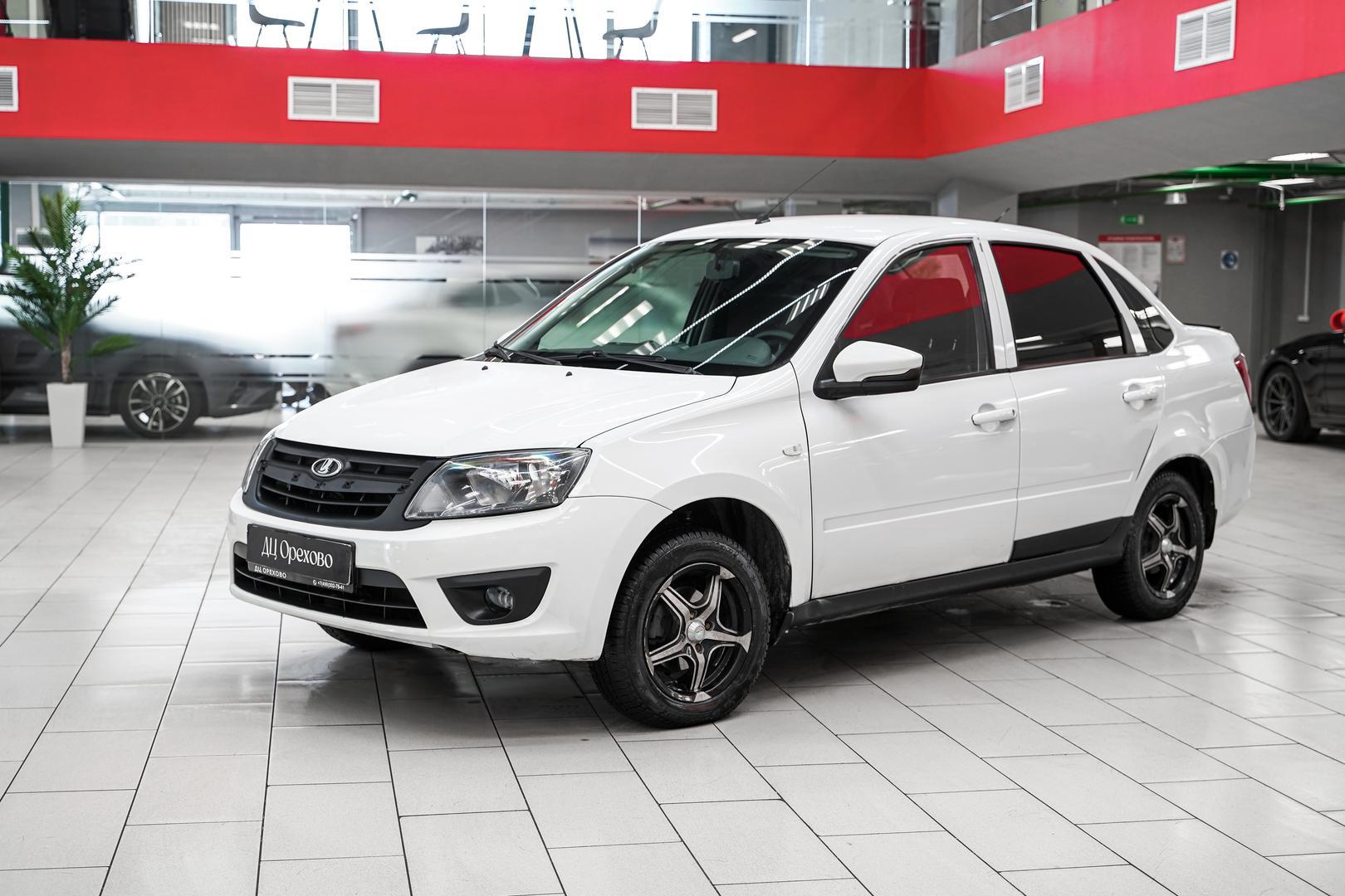 LADA (ВАЗ) Granta 2014, белый, ДЦ Орехово
