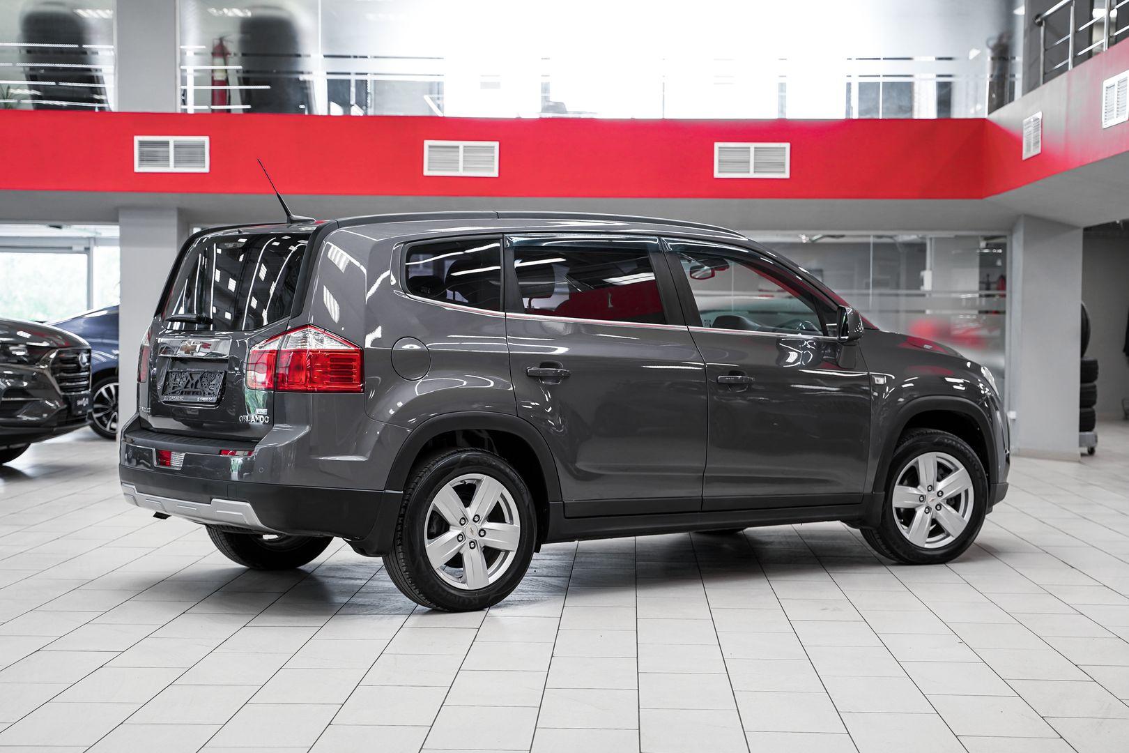 Chevrolet Orlando 2012, серый, ДЦ Орехово
