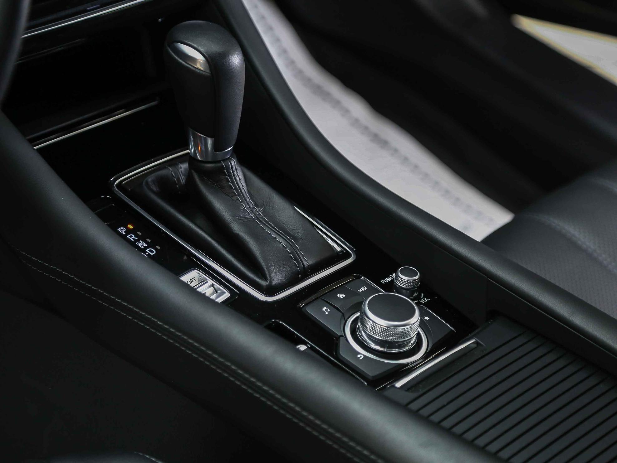 Mazda 6 2019, черный, ДЦ Орехово