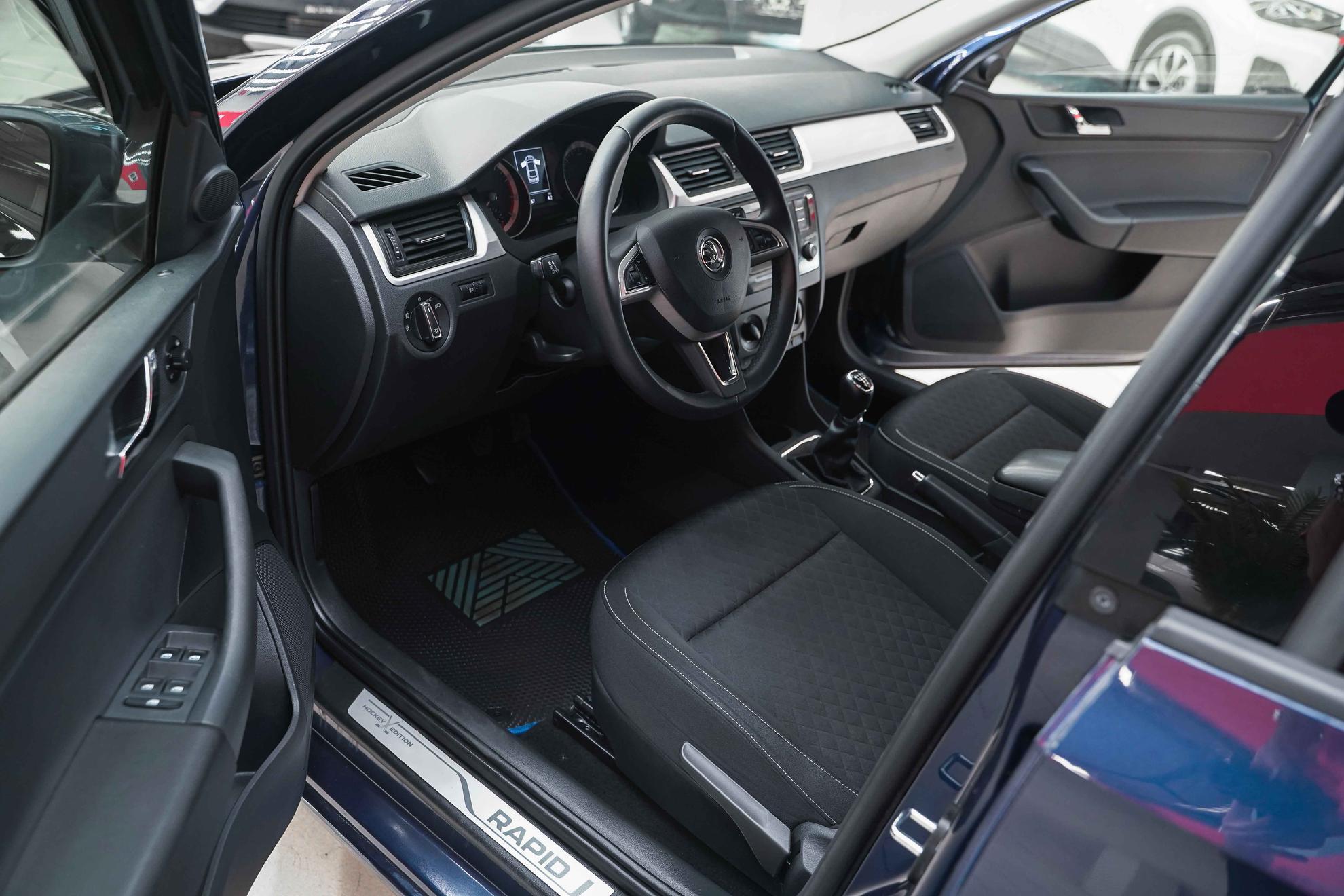 Skoda Rapid 2016, синий, ДЦ Орехово