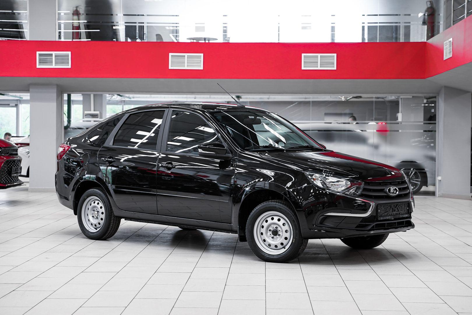 LADA (ВАЗ) Granta 2025, черный, ДЦ Орехово