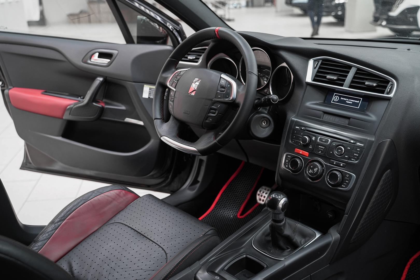 Citroen DS4 2012, черный, ДЦ Орехово