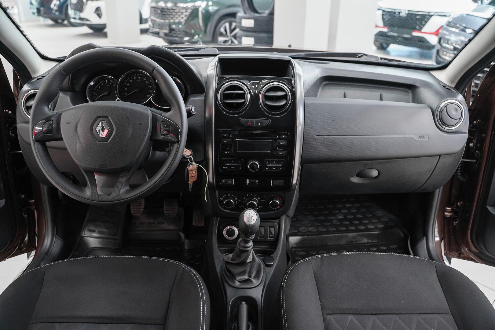 Renault Duster 2015, коричневый, ДЦ Орехово