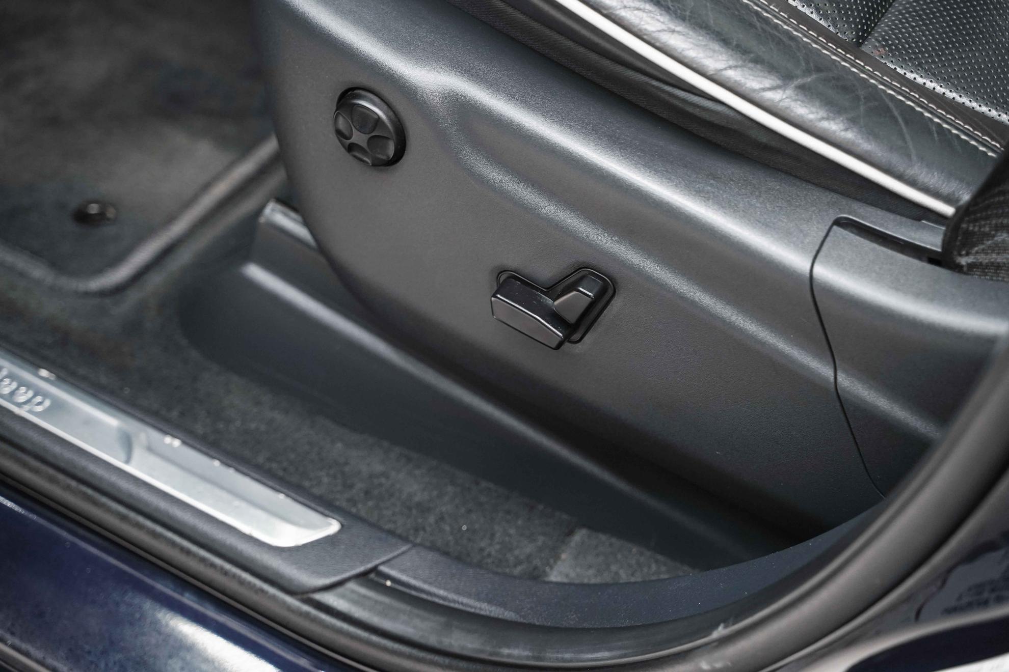 Jeep Grand Cherokee 2014, синий, ДЦ Орехово