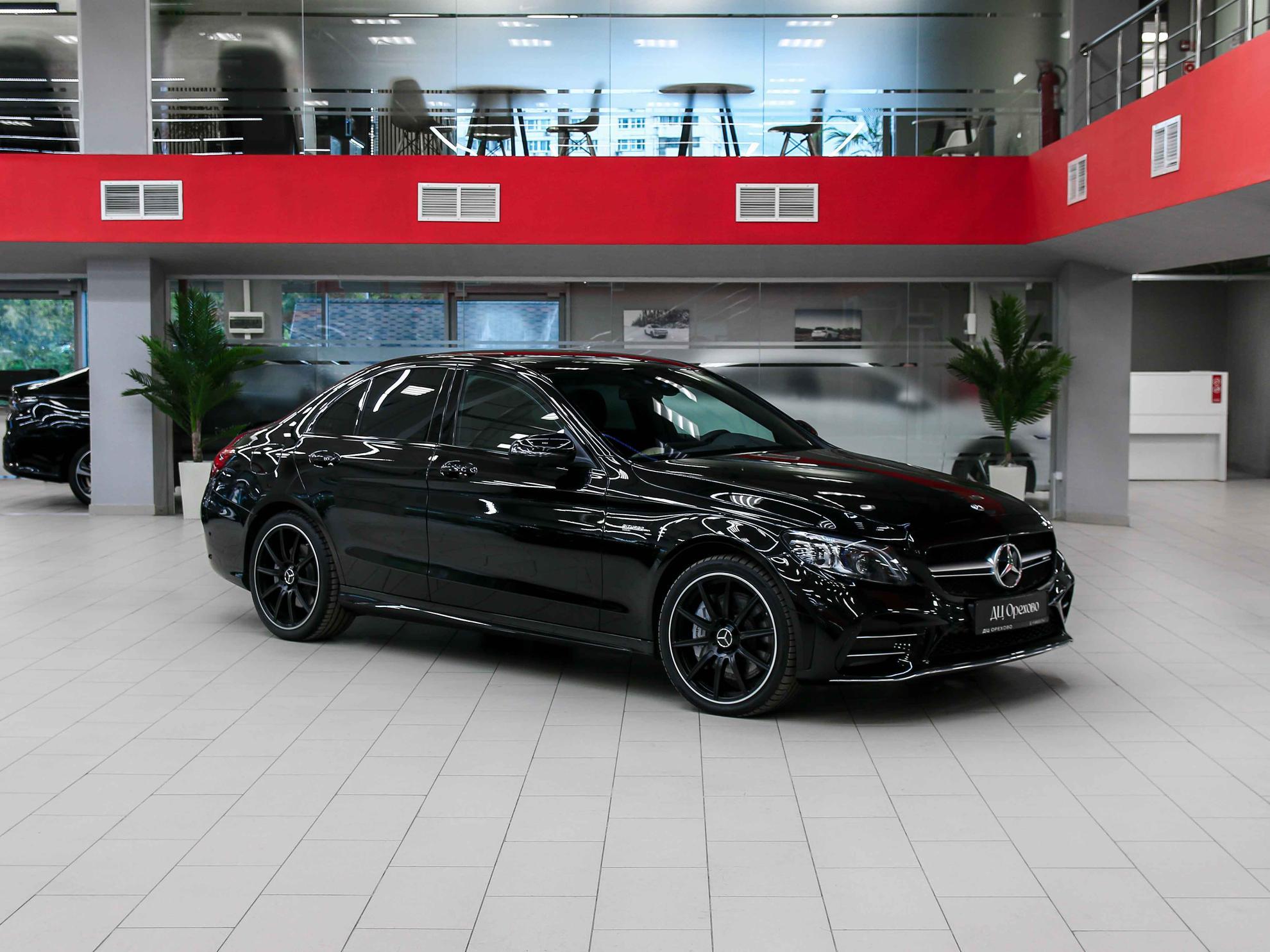 Mercedes-Benz C-Класс AMG 2020, черный, ДЦ Орехово