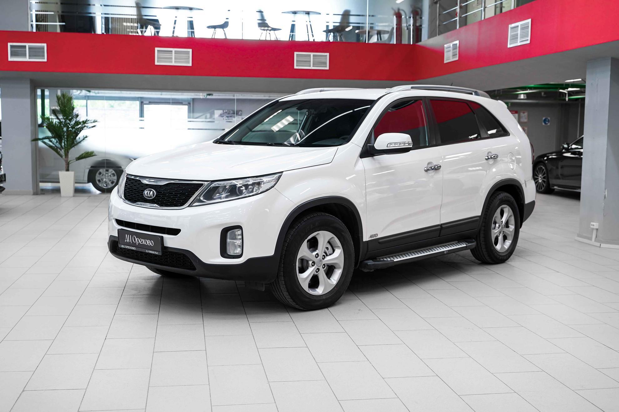 Kia Sorento 2014, белый, ДЦ Орехово
