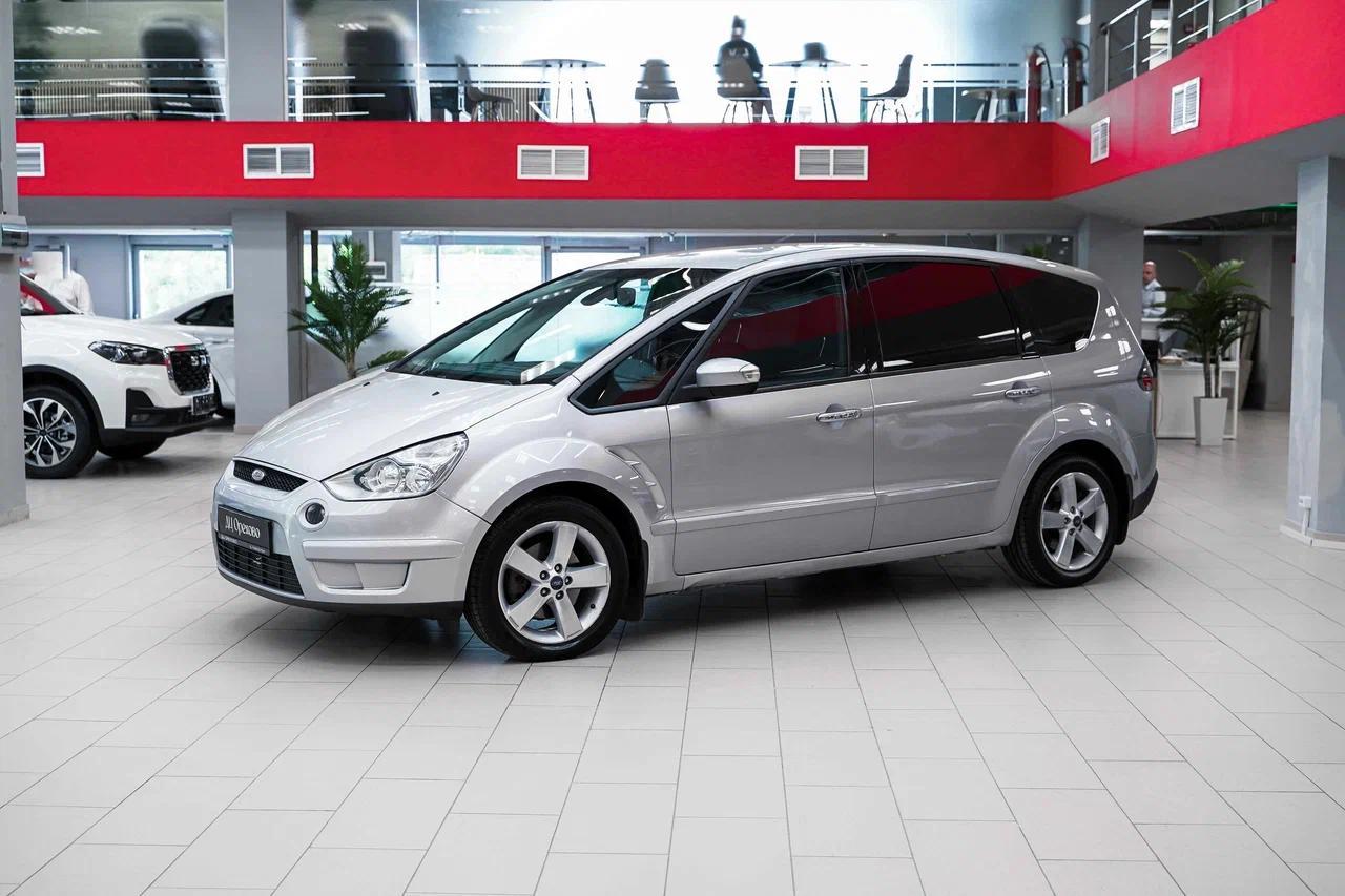Ford S-MAX 2008, серебряный, ДЦ Орехово