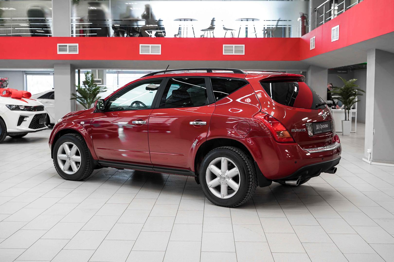 Nissan Murano 2006, красный, ДЦ Орехово