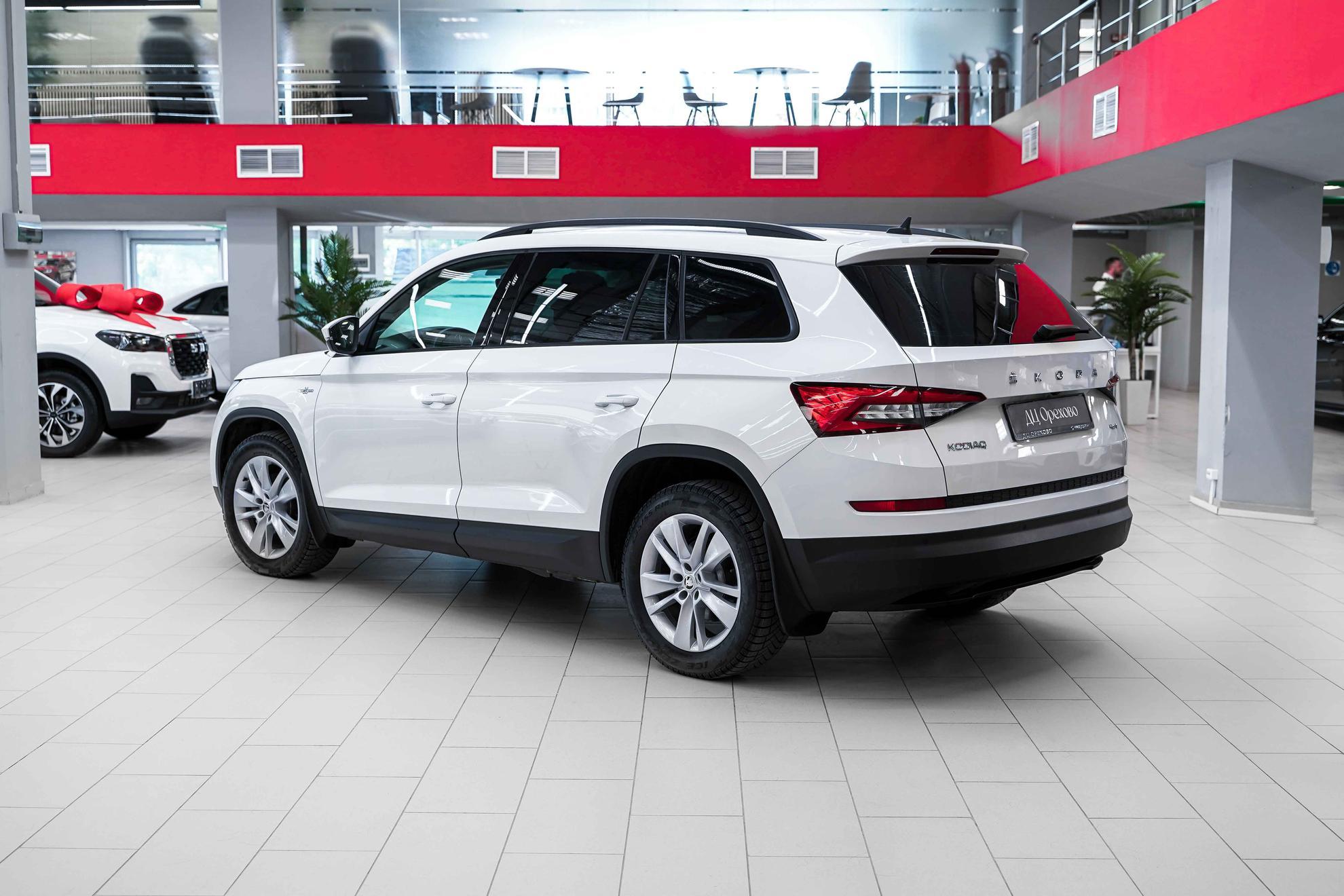 Skoda Kodiaq 2020, белый, ДЦ Орехово