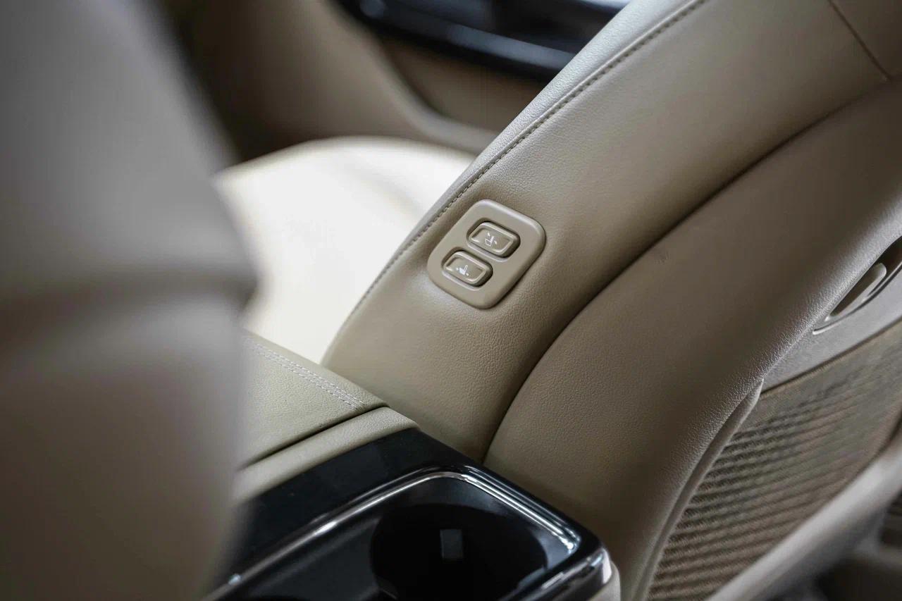 Kia Carnival 2019, черный, ДЦ Орехово