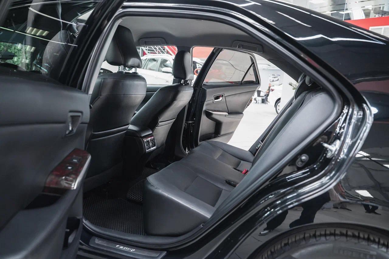 Toyota Camry 2015, черный, ДЦ Орехово