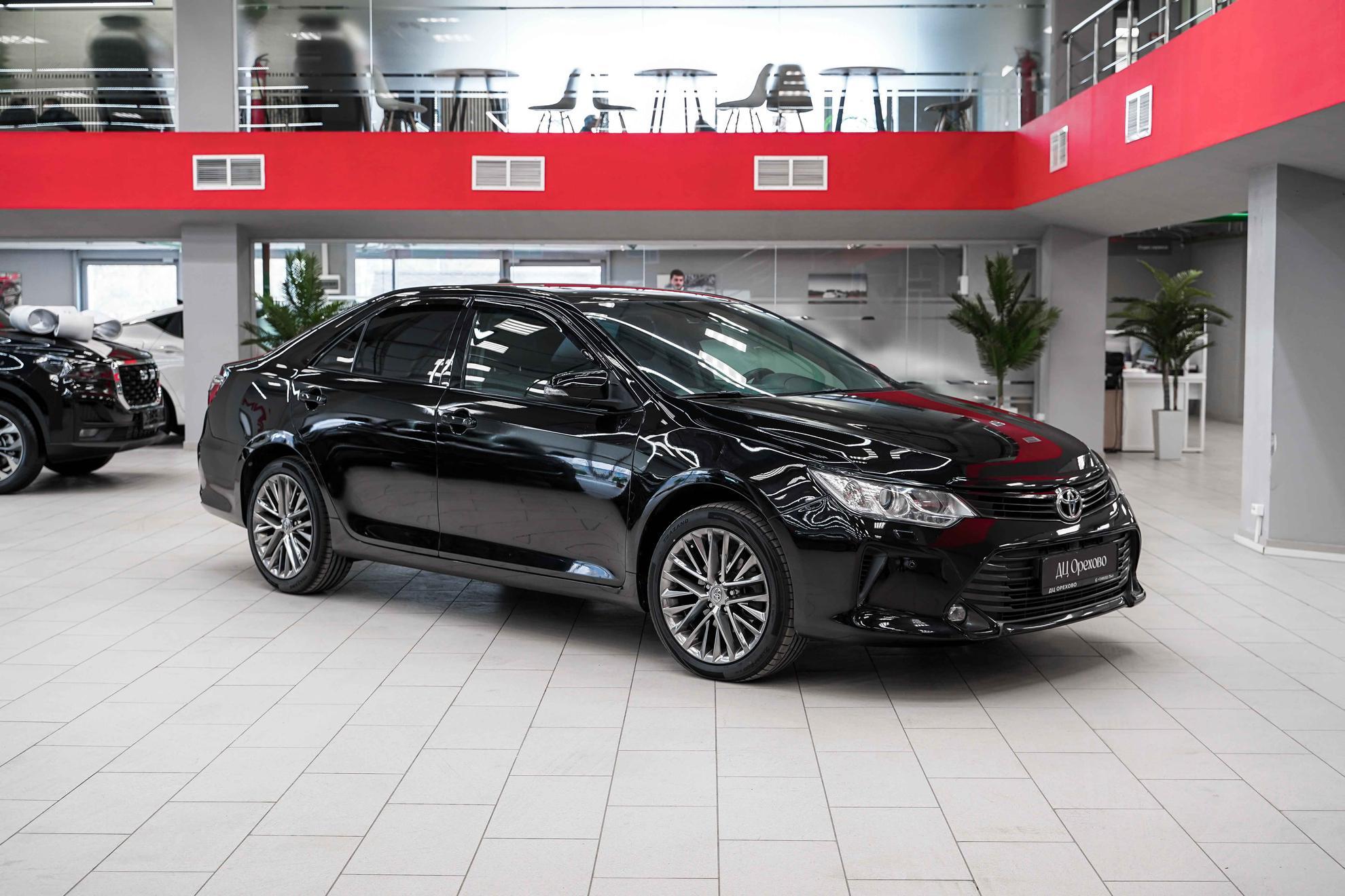 Toyota Camry 2014, черный, ДЦ Орехово
