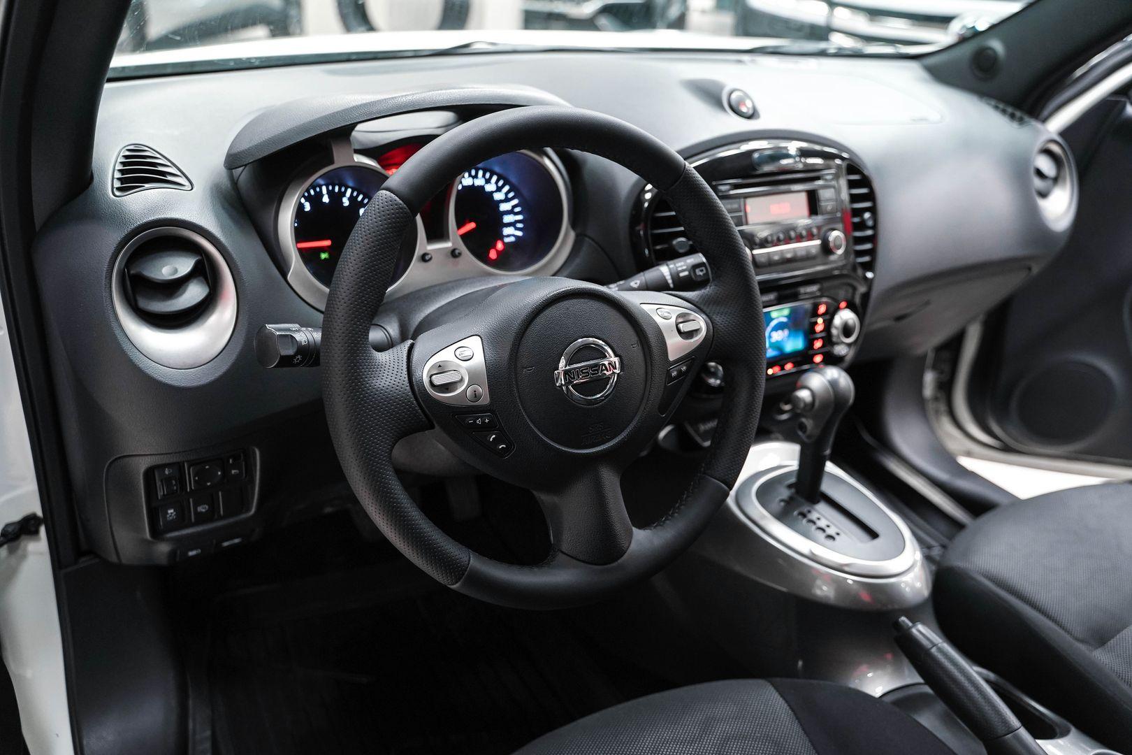 Nissan Juke 2014, белый, ДЦ Орехово