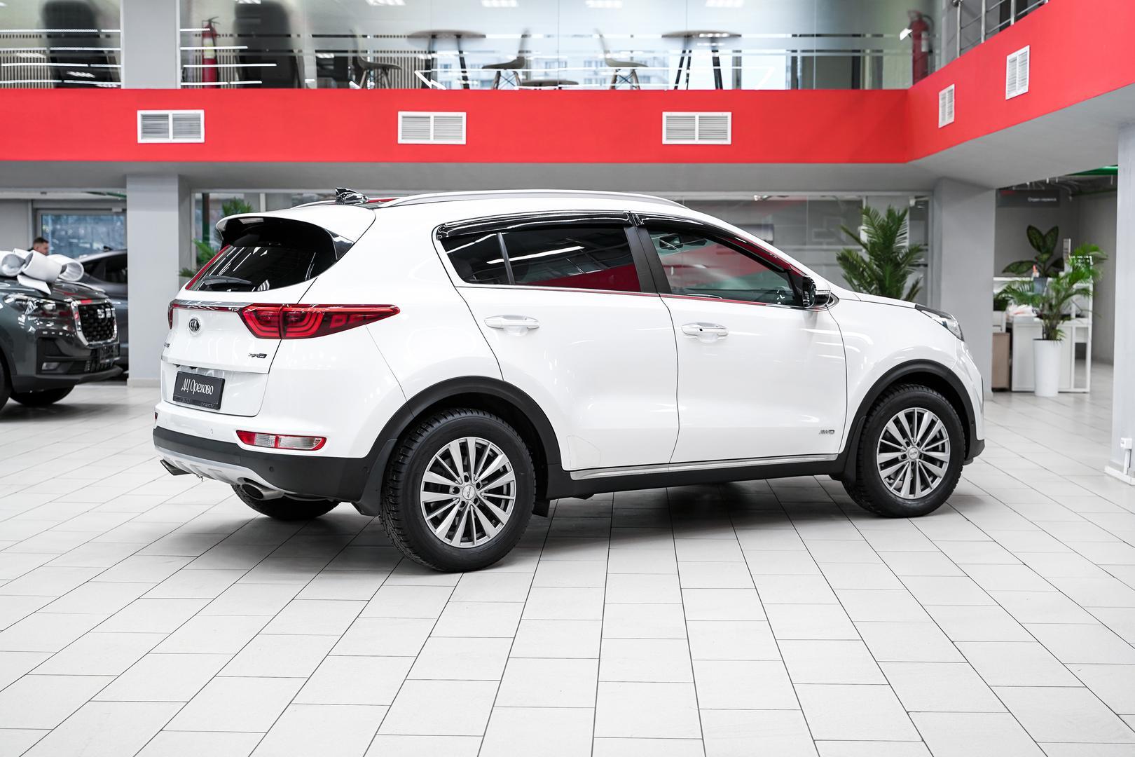 Kia Sportage 2016, белый, ДЦ Орехово