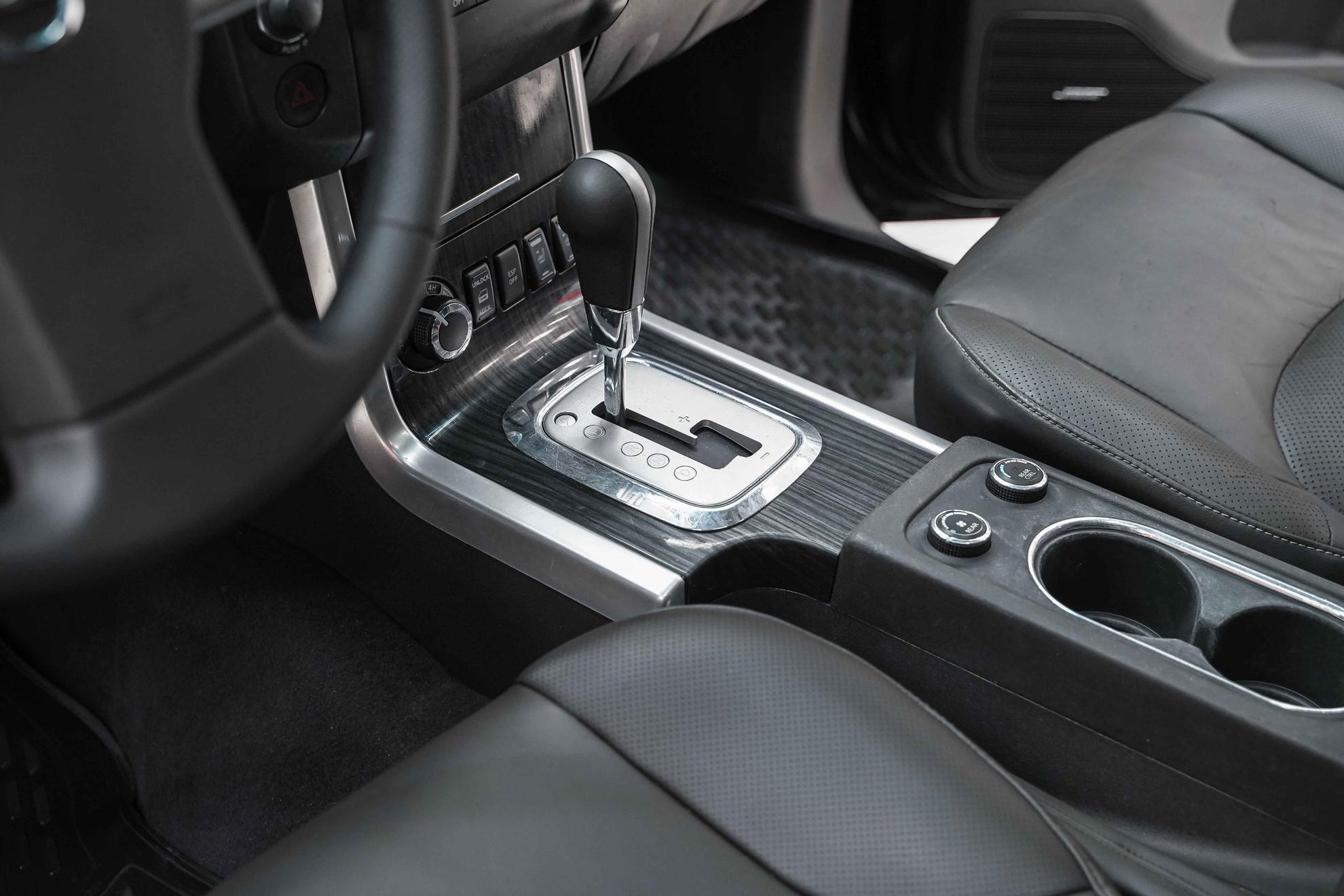 Nissan Pathfinder 2010, черный, ДЦ Орехово