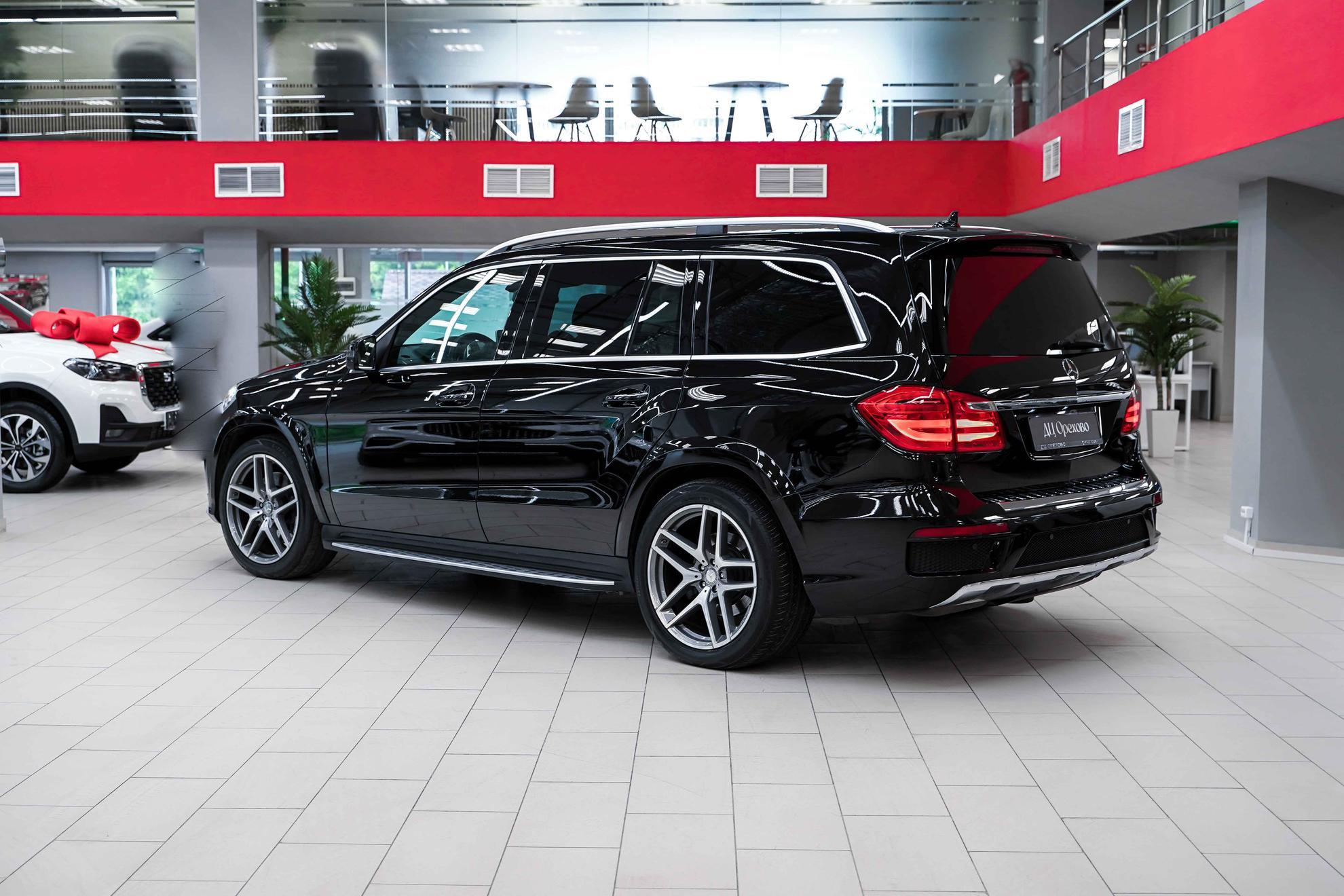 Mercedes-Benz GL-Класс 2015, черный, ДЦ Орехово