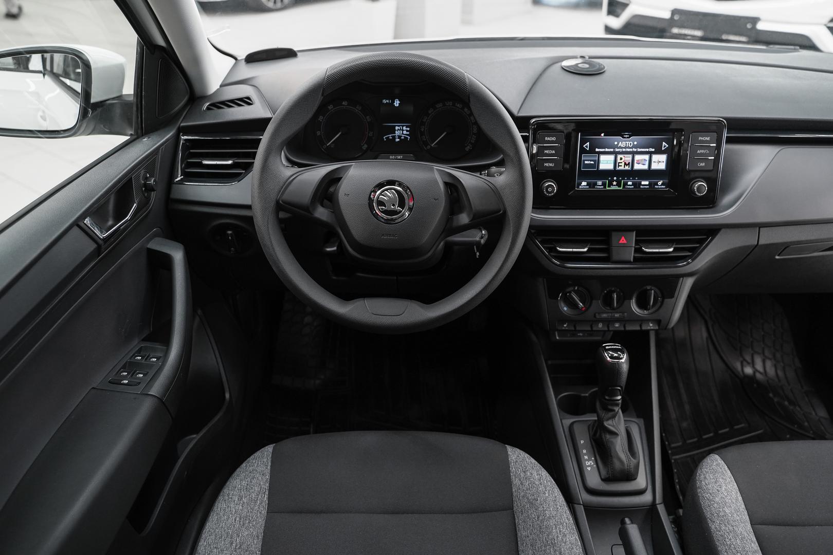 Skoda Rapid 2021, белый, ДЦ Орехово