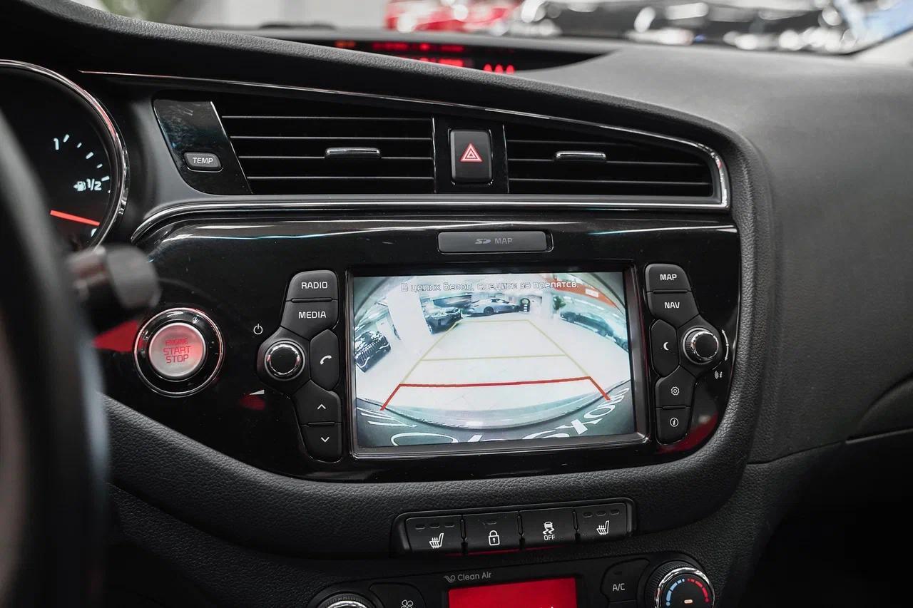 Kia Ceed 2016, серебряный, ДЦ Орехово