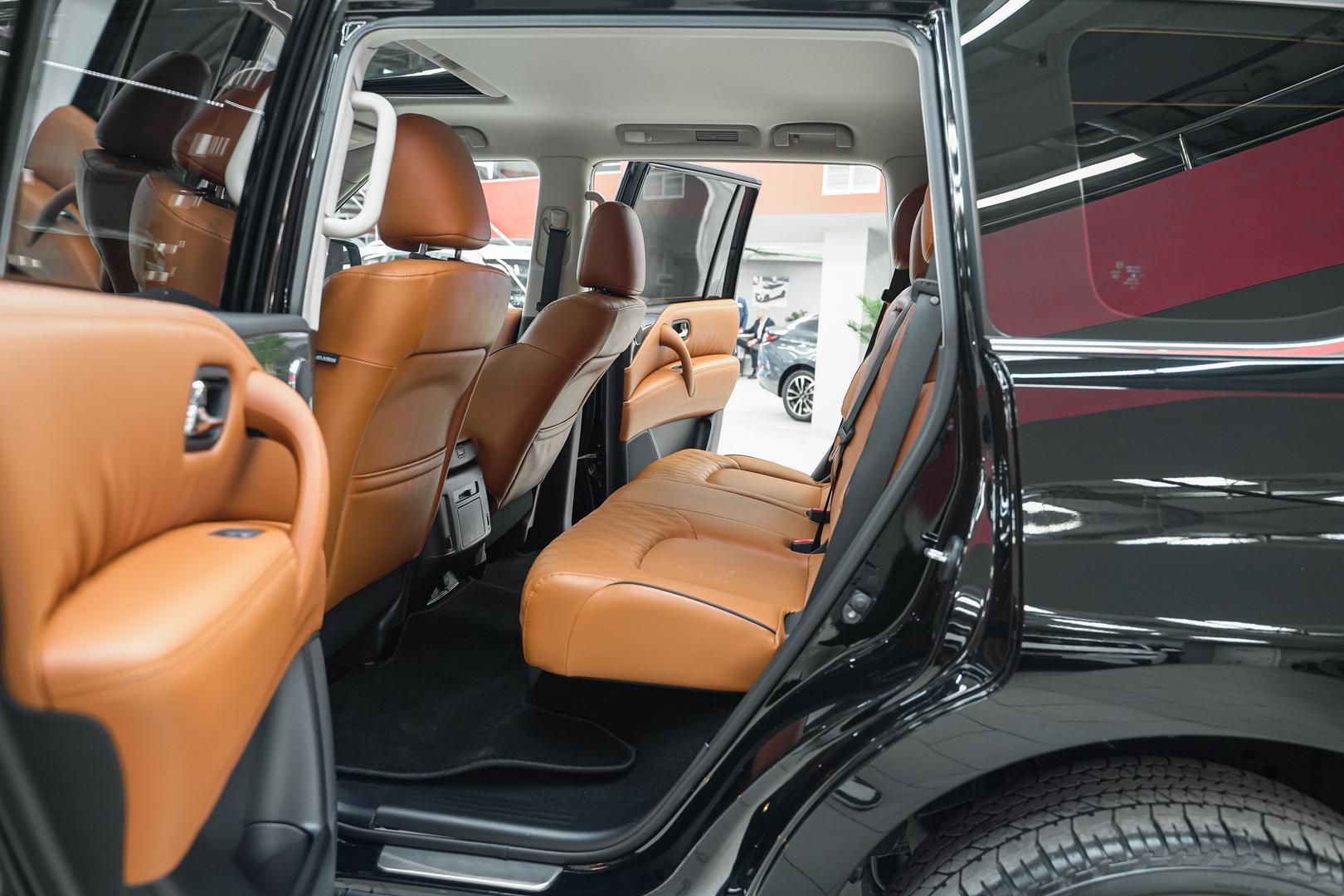 Nissan Patrol 2022, черный, ДЦ Орехово