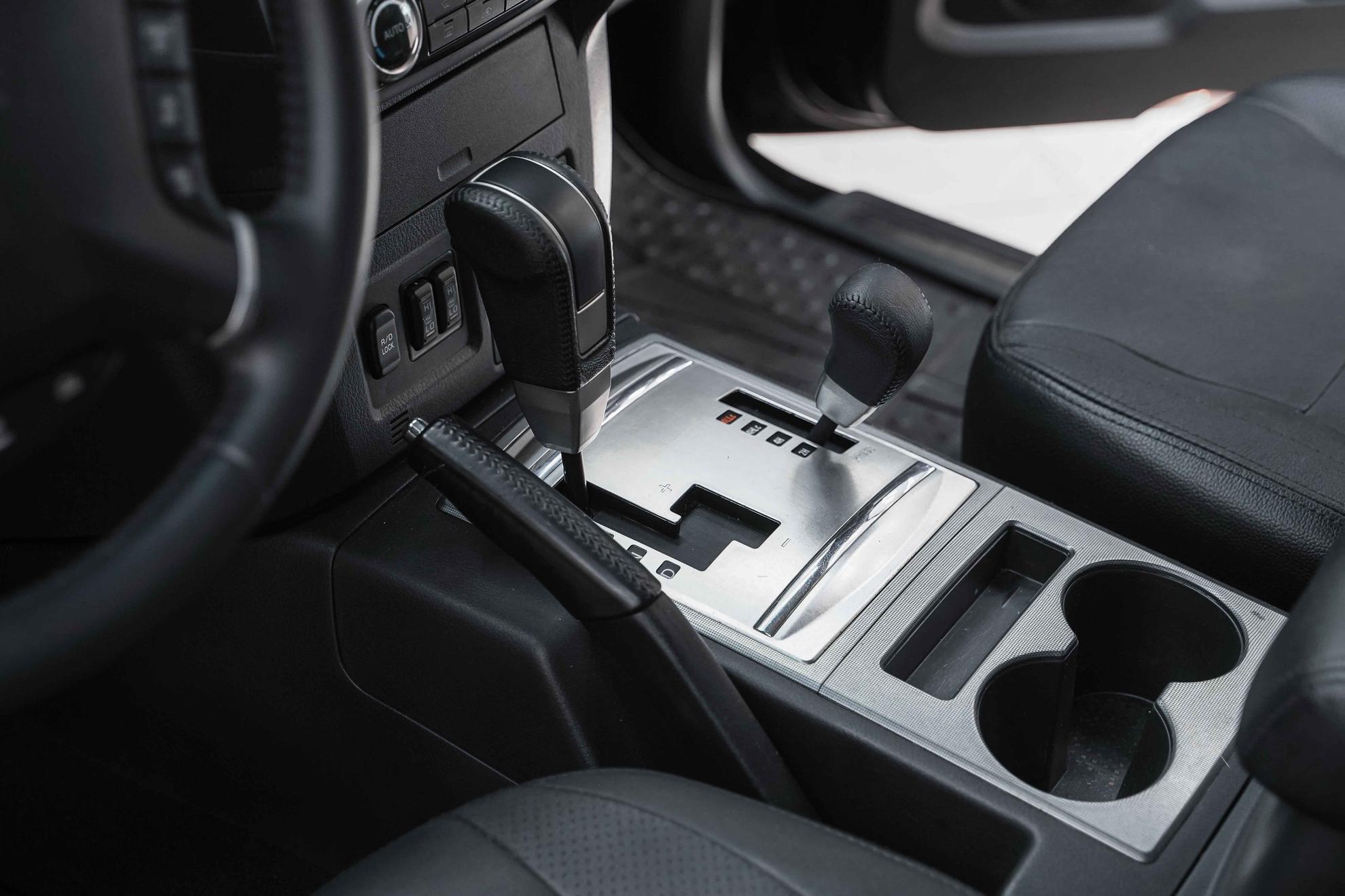 Mitsubishi Pajero 2013, черный, ДЦ Орехово