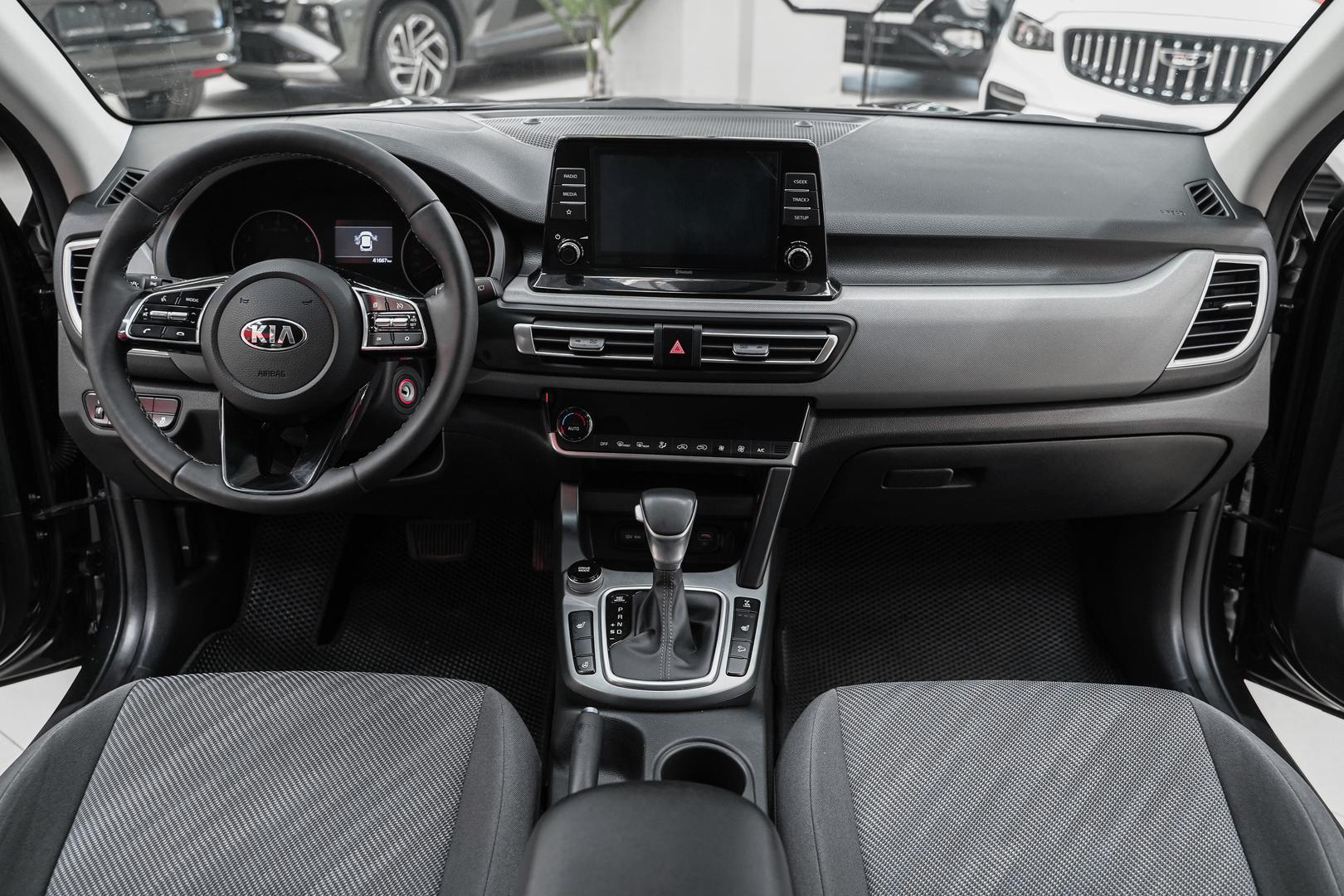 Kia Seltos 2021, черный, ДЦ Орехово