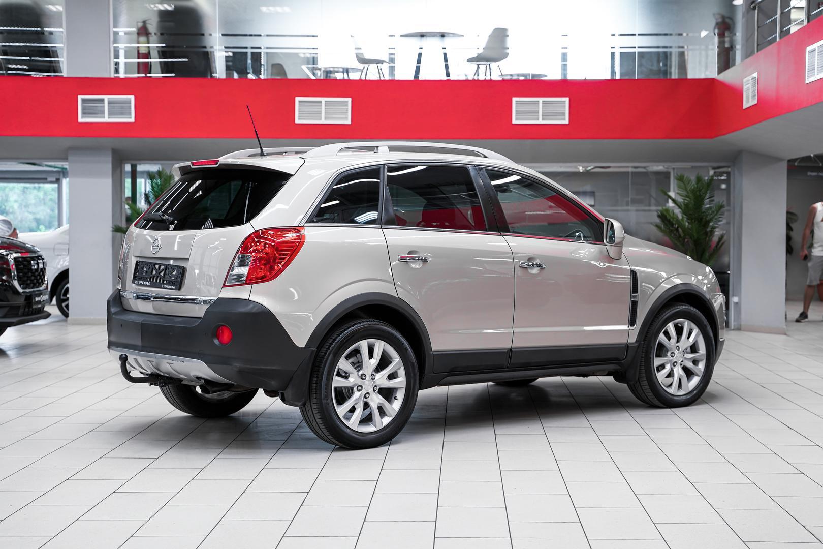 Opel Antara 2012, бежевый, ДЦ Орехово