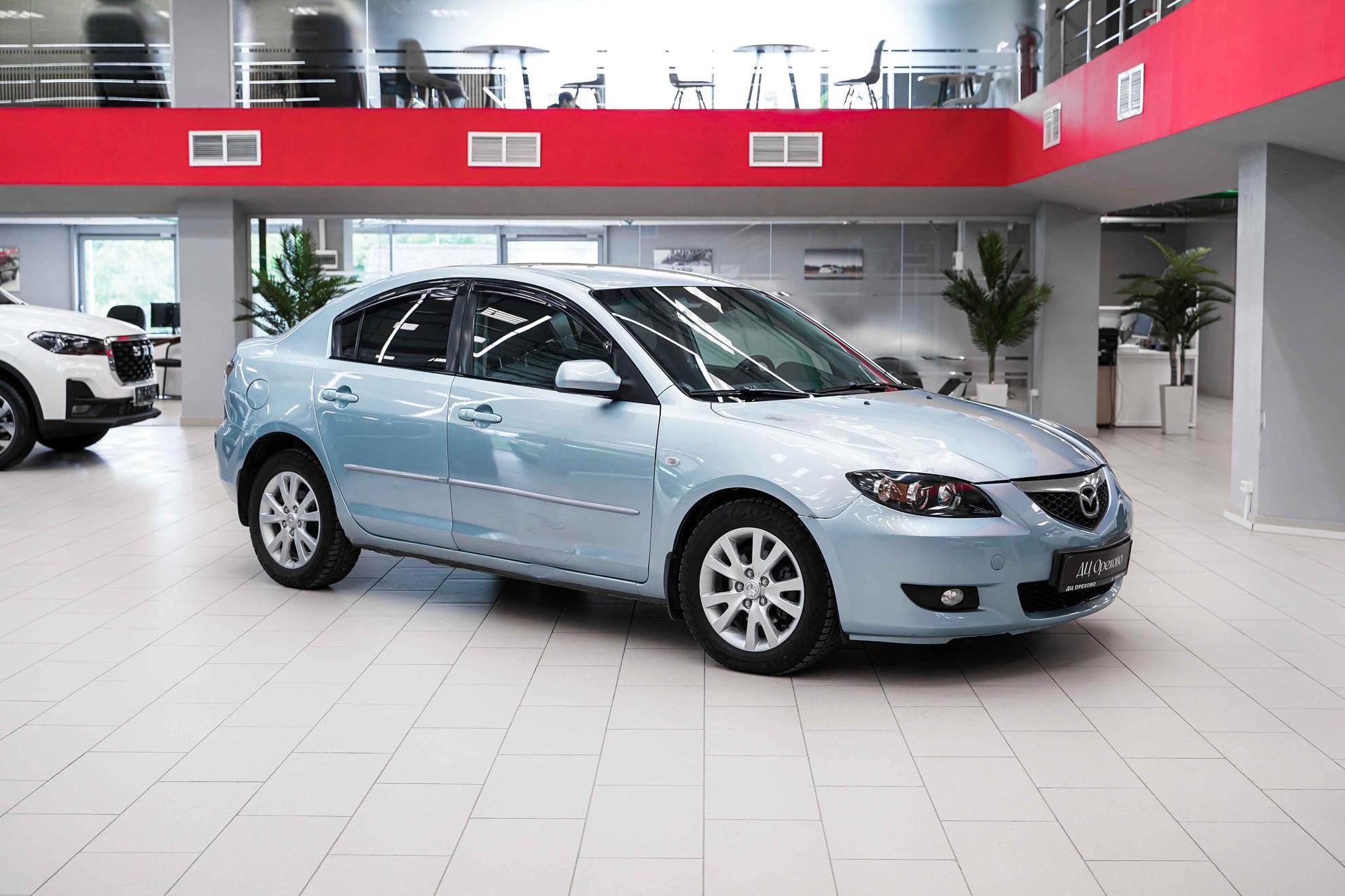 Mazda 3 2006, серебряный, ДЦ Орехово