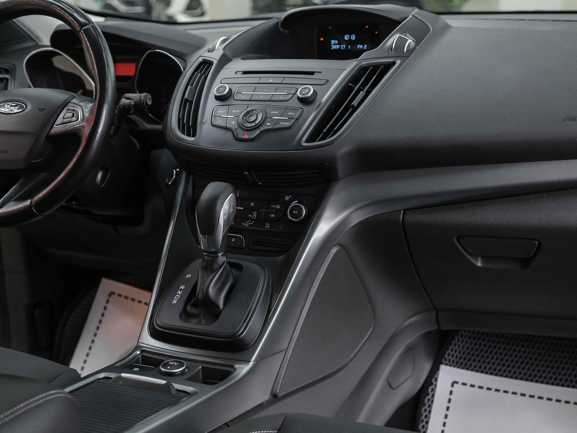 Ford Kuga 2018, белый, ДЦ Орехово