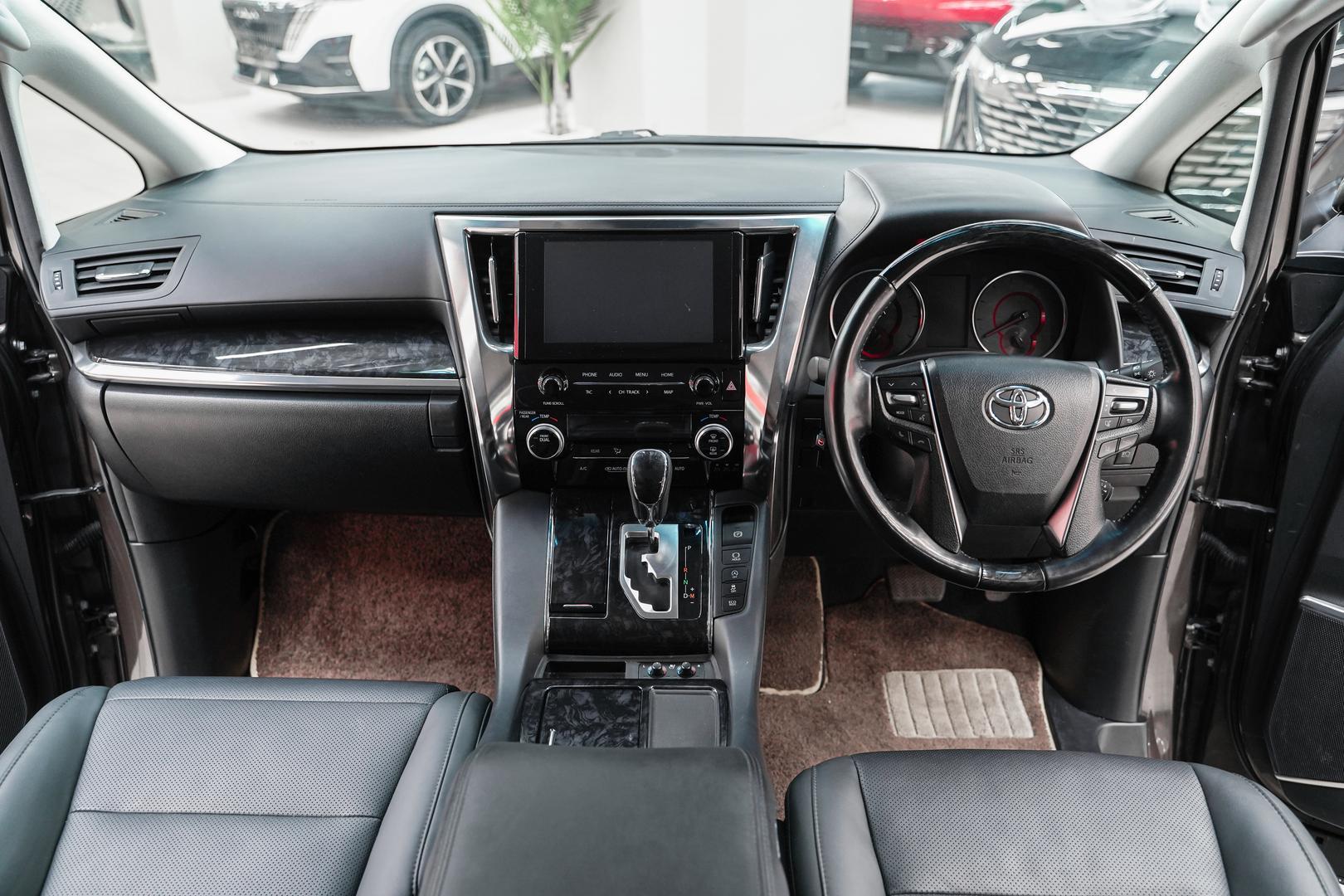 Toyota Alphard 2020, коричневый, ДЦ Орехово