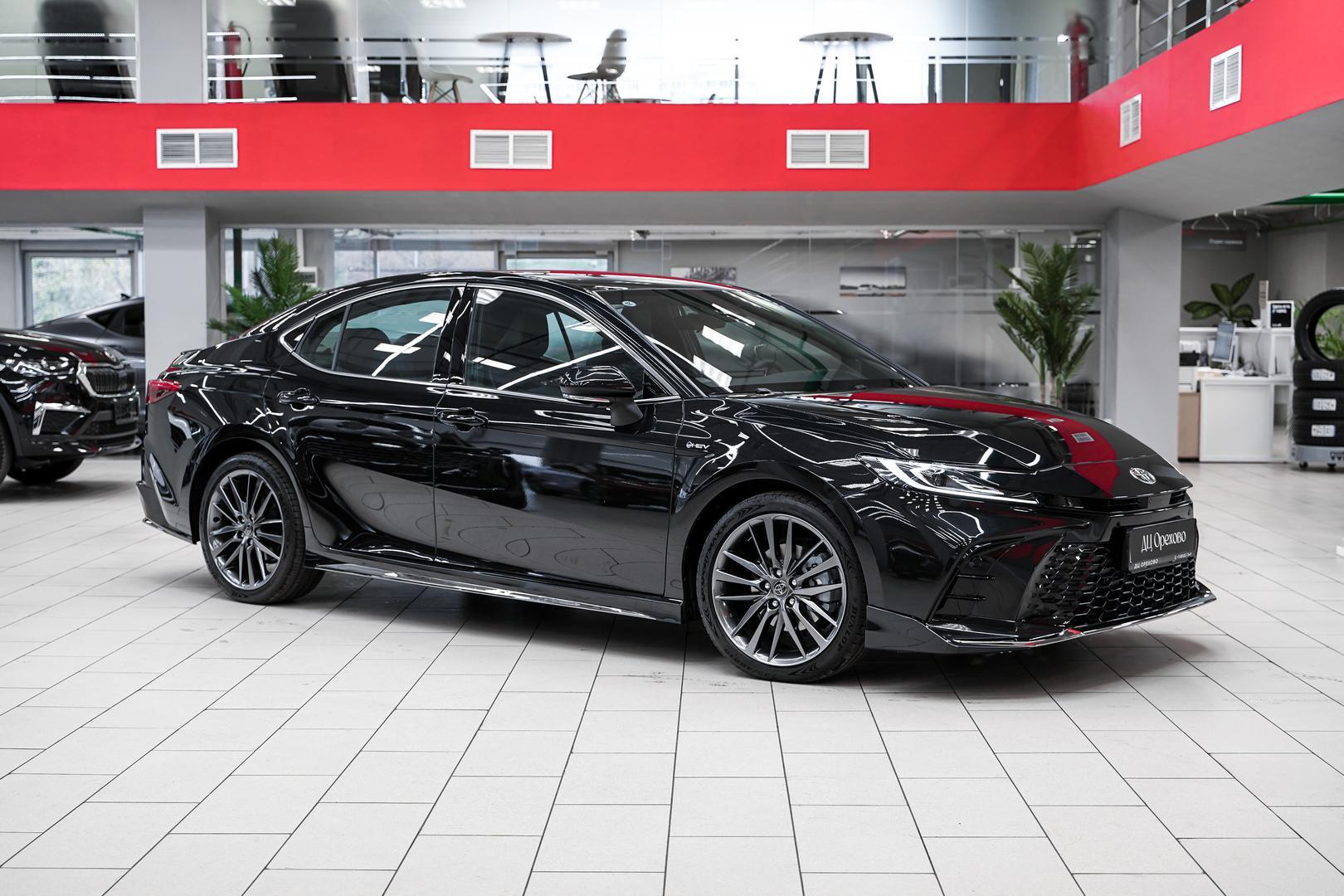 Toyota Camry 2025, черный, ДЦ Орехово