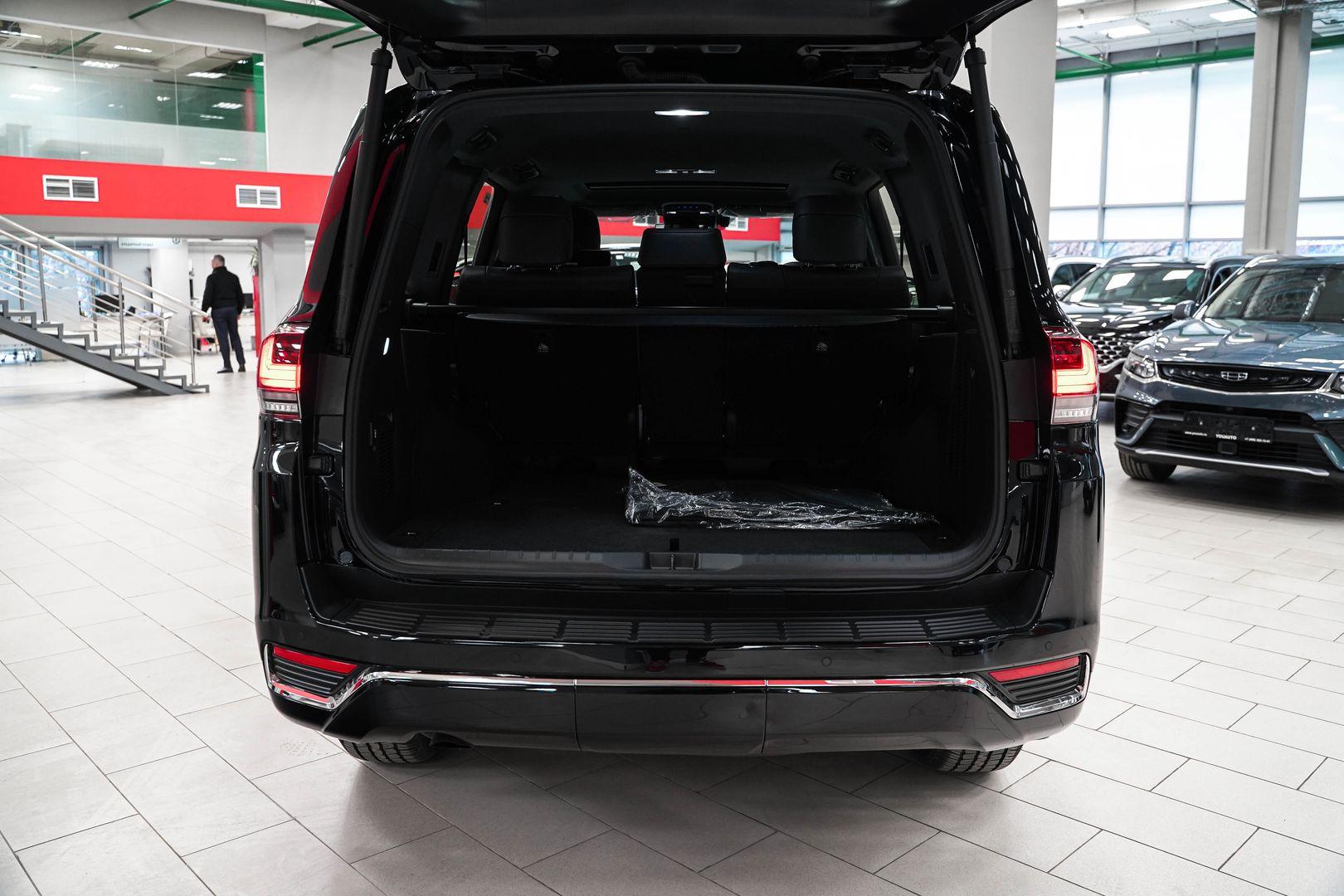Toyota Land Cruiser 2024, черный, ДЦ Орехово