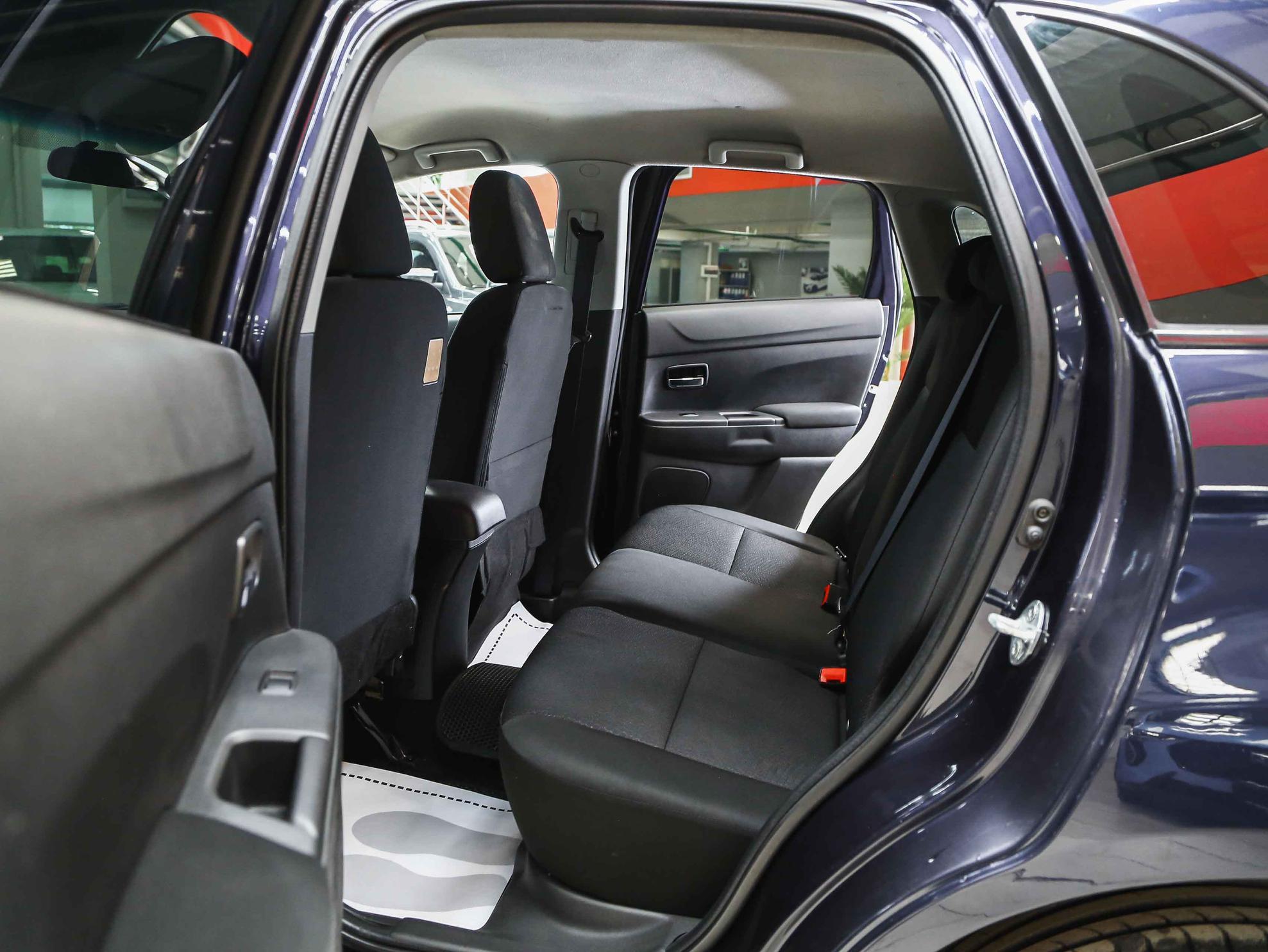 Mitsubishi ASX 2011, черный, ДЦ Орехово
