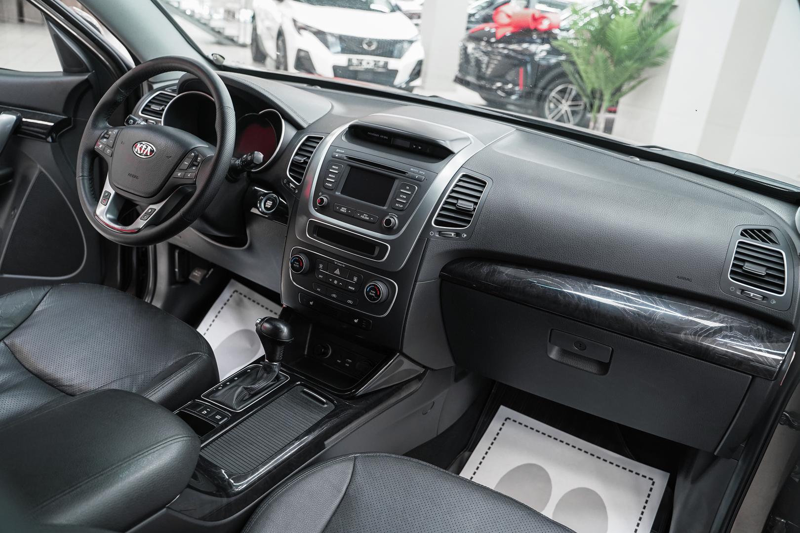 Kia Sorento 2015, бежевый, ДЦ Орехово