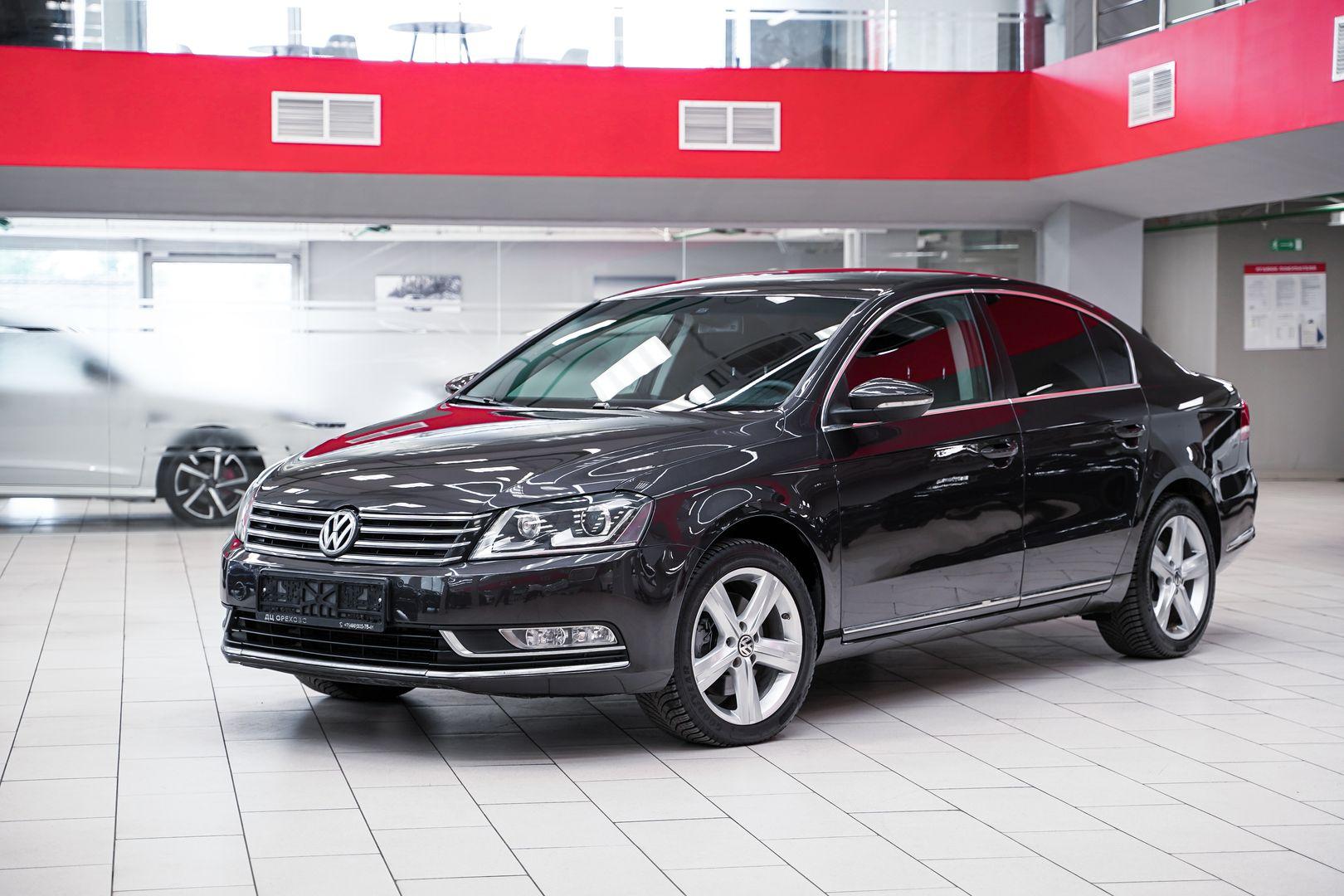 Volkswagen Passat 2011, черный, ДЦ Орехово