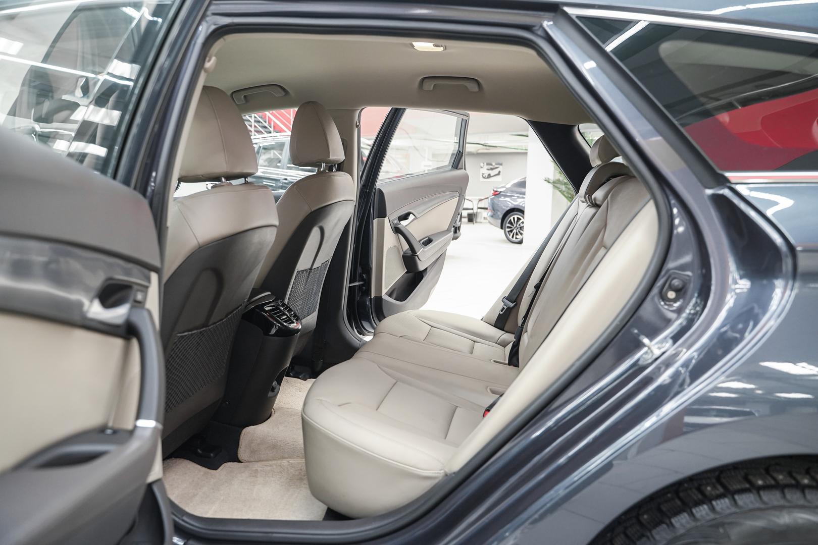 Hyundai i40 2015, синий, ДЦ Орехово