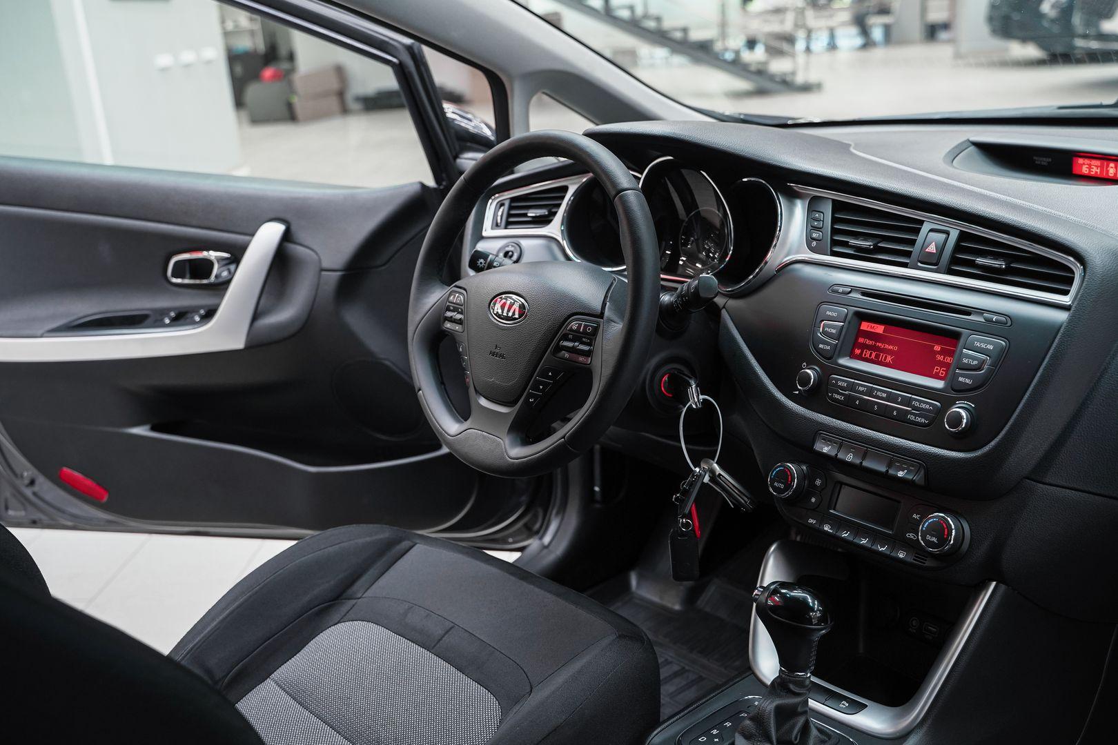Kia Ceed 2018, серый, ДЦ Орехово