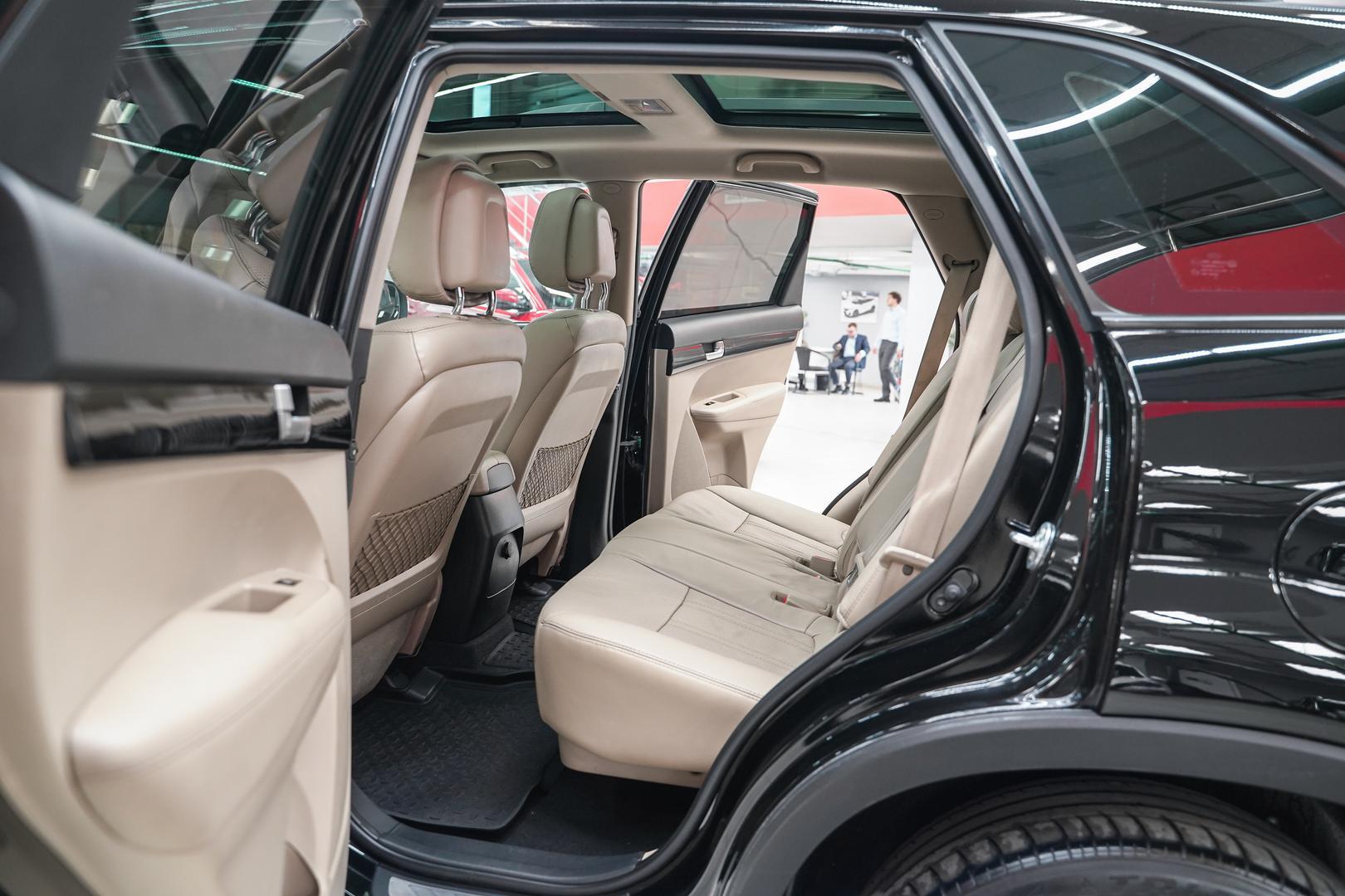 Kia Sorento 2011, черный, ДЦ Орехово