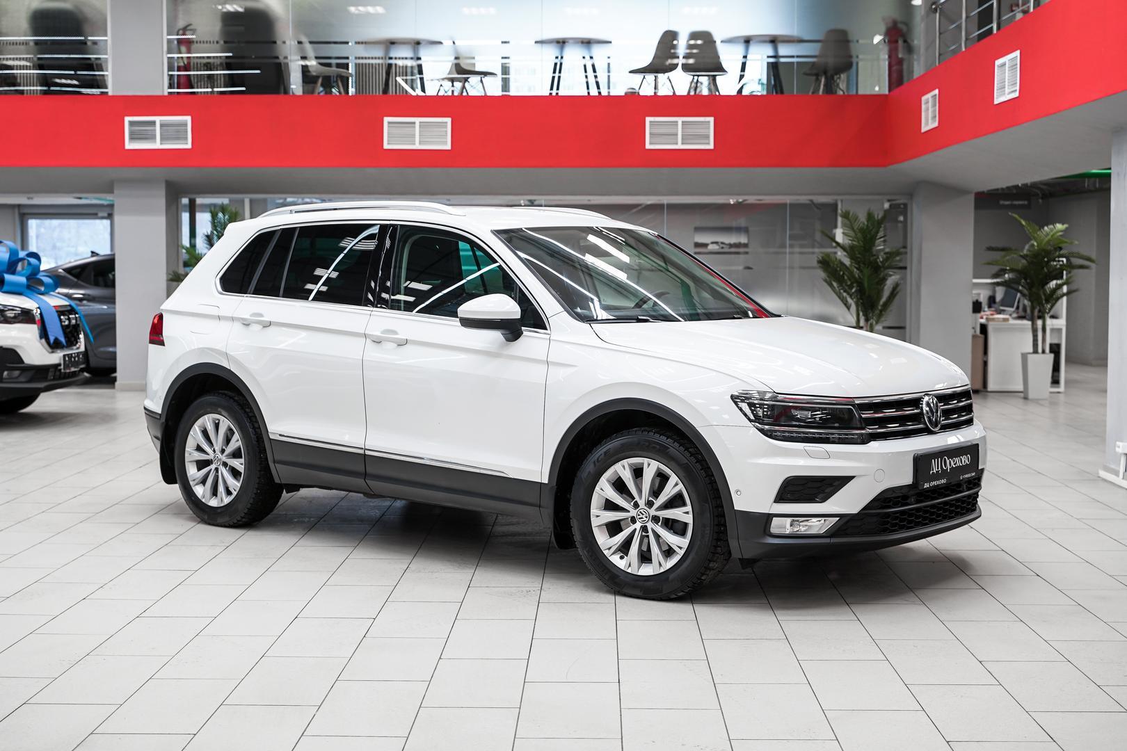 Volkswagen Tiguan 2017, белый, ДЦ Орехово