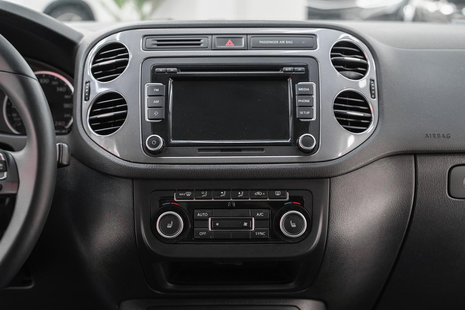 Volkswagen Tiguan 2013, белый, ДЦ Орехово