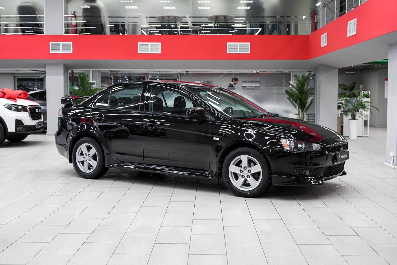 Mitsubishi Lancer 2010, черный, ДЦ Орехово