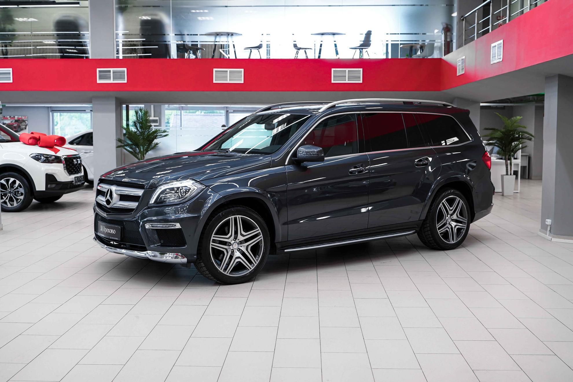 Mercedes-Benz GL-Класс 2015, серый, ДЦ Орехово
