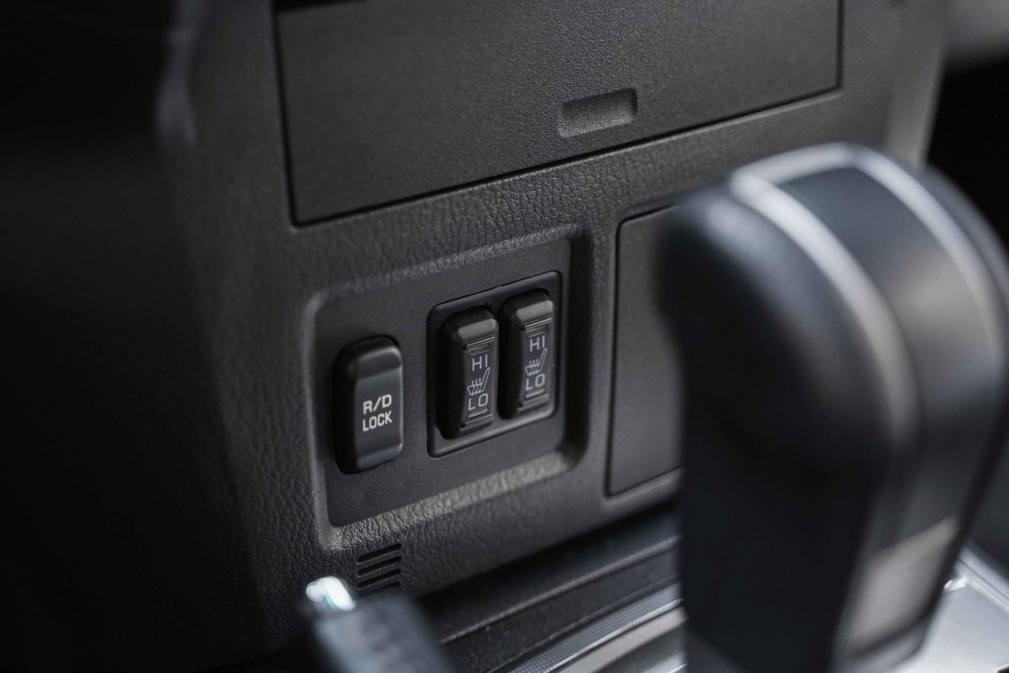 Mitsubishi Pajero 2013, черный, ДЦ Орехово
